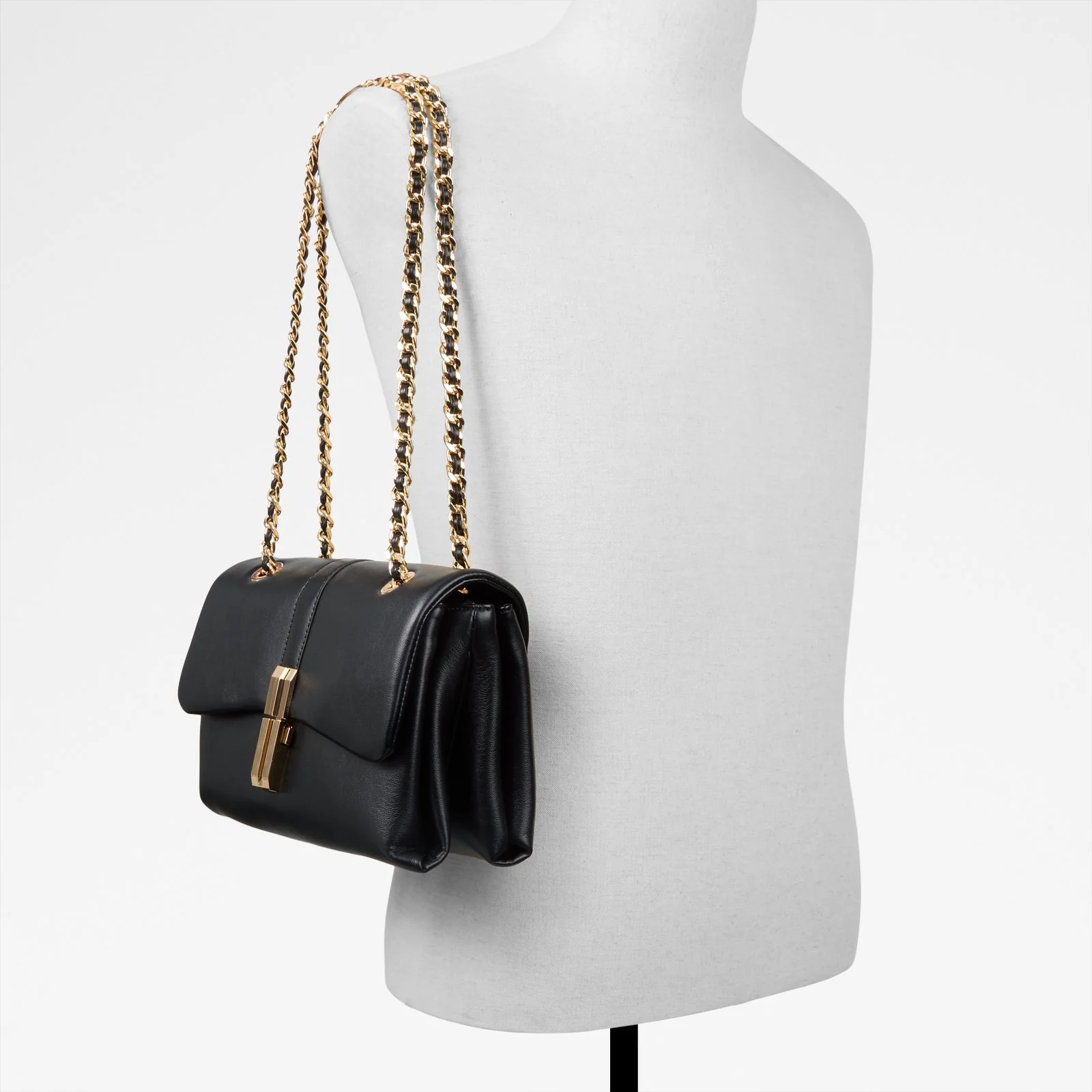 Alicie - Image 6