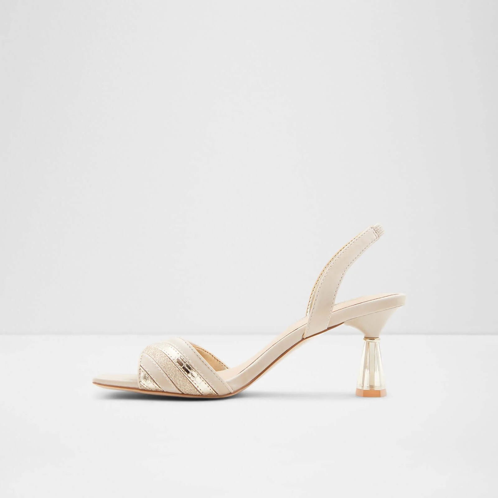 Alinia - Image 4