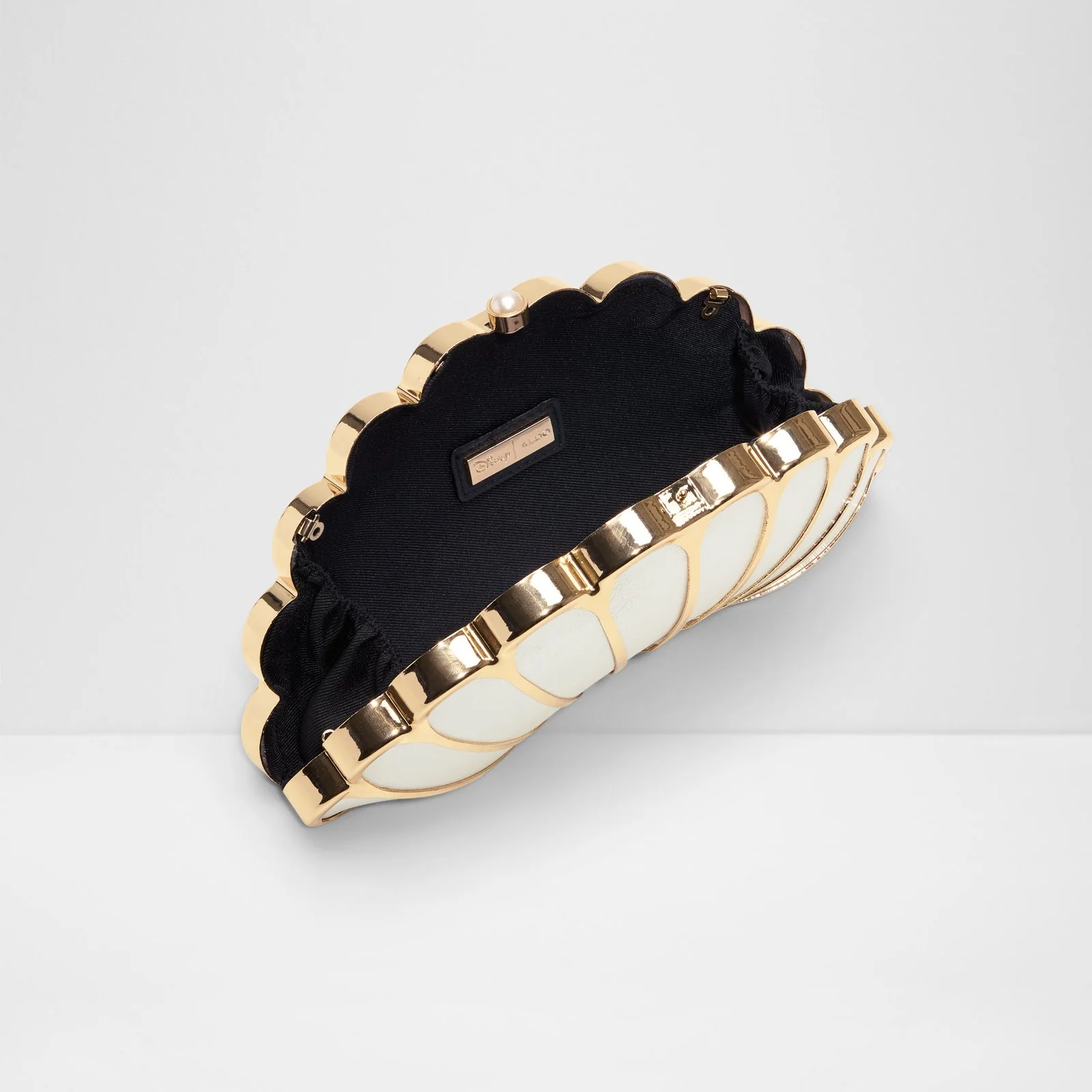 Arielclutch - Image 4