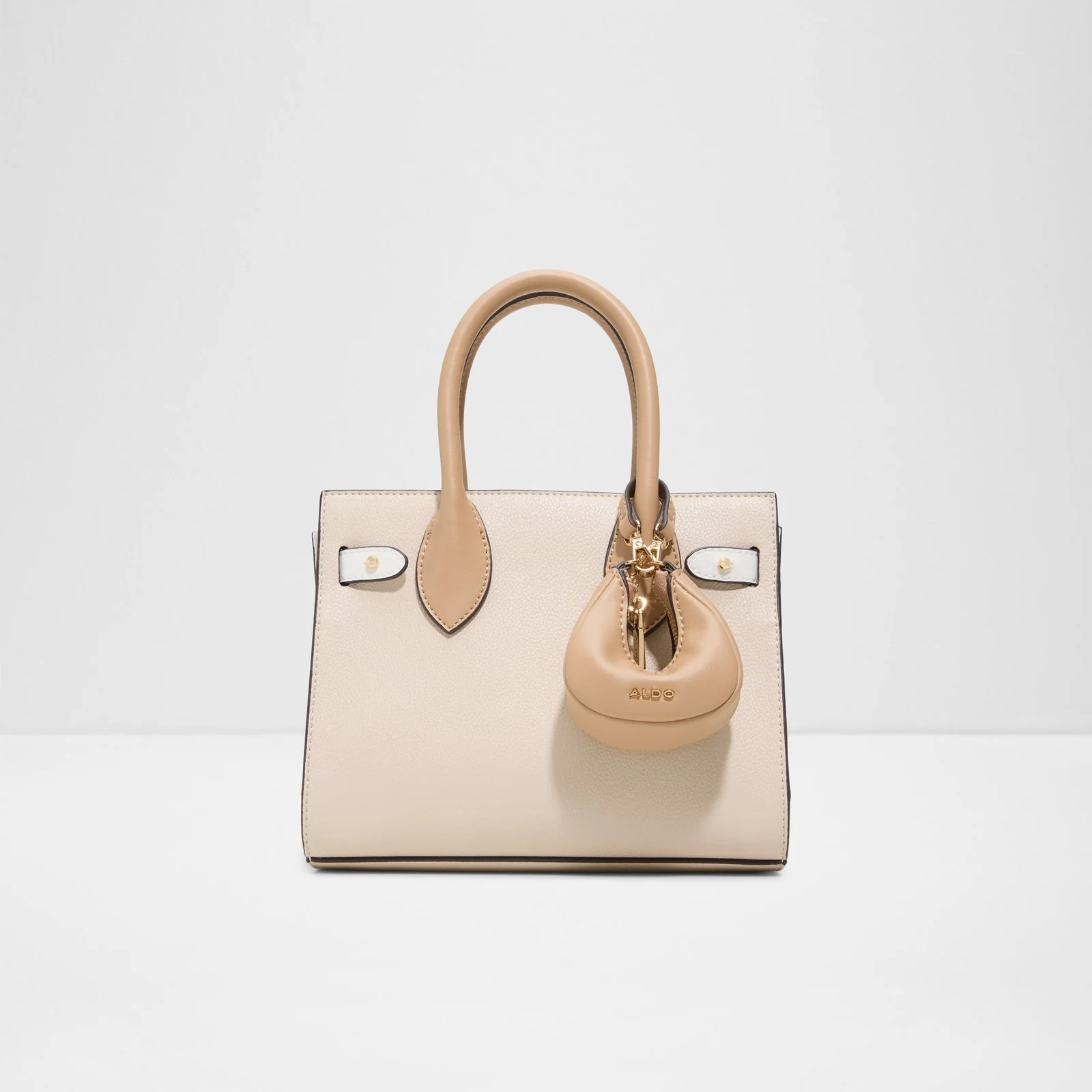 Auralie - Image 2
