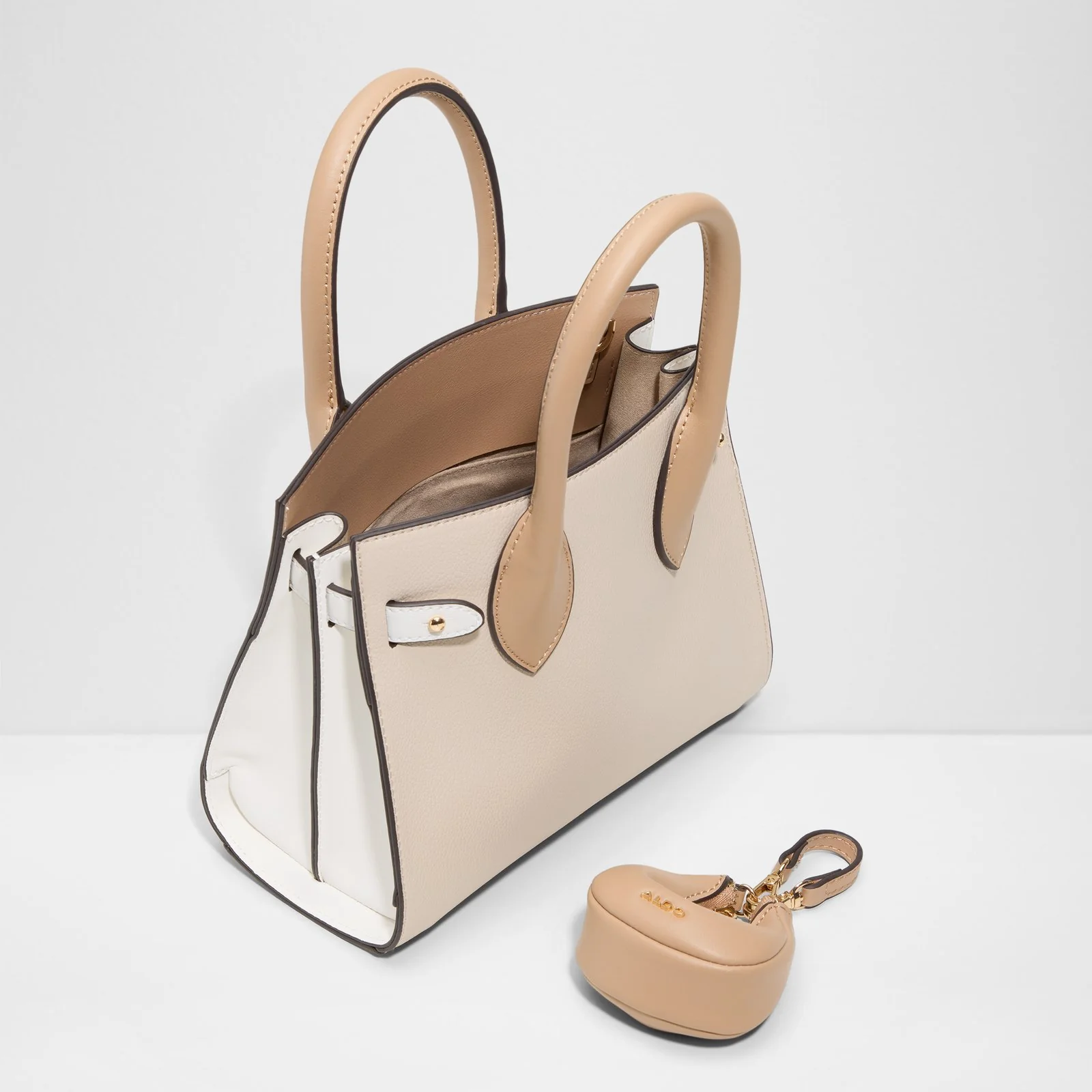Auralie - Image 4