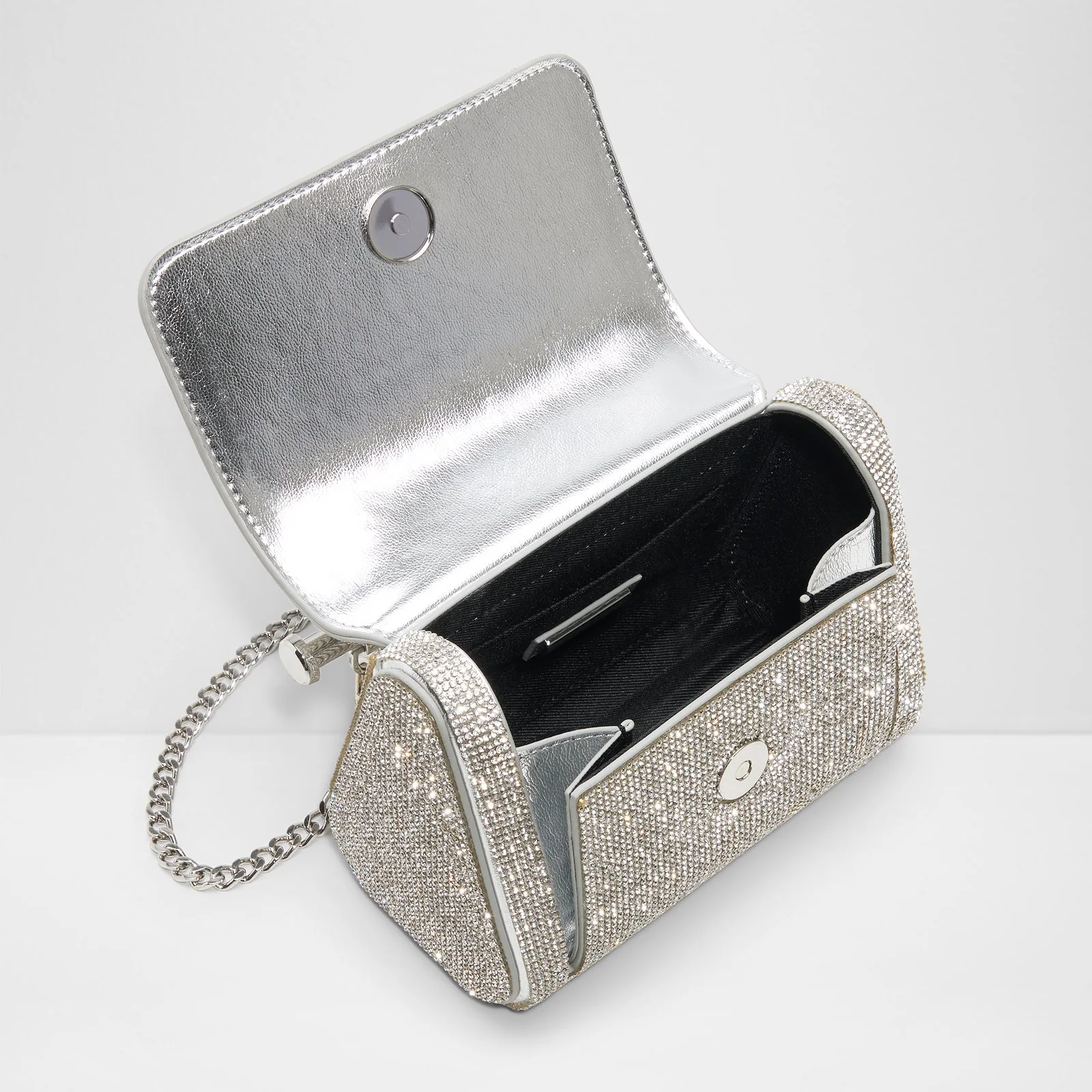 Blingchic - Image 4