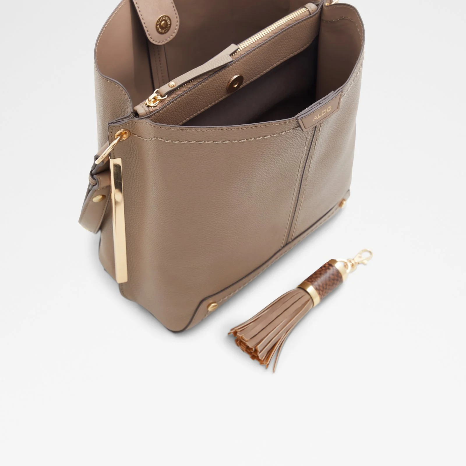 Callia - Image 4