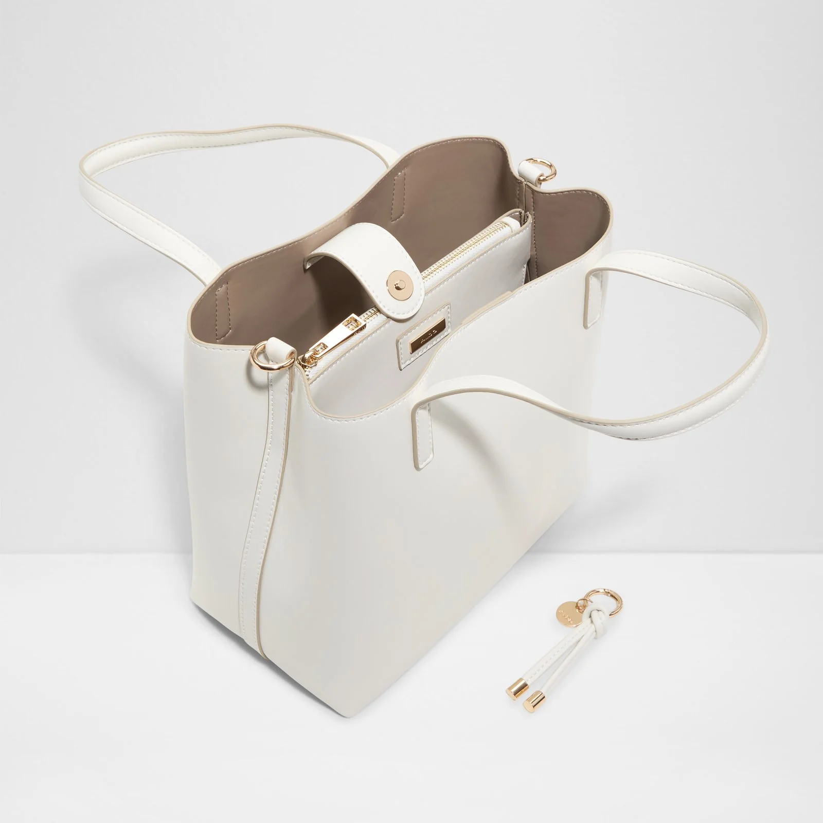 Carafe - Image 4