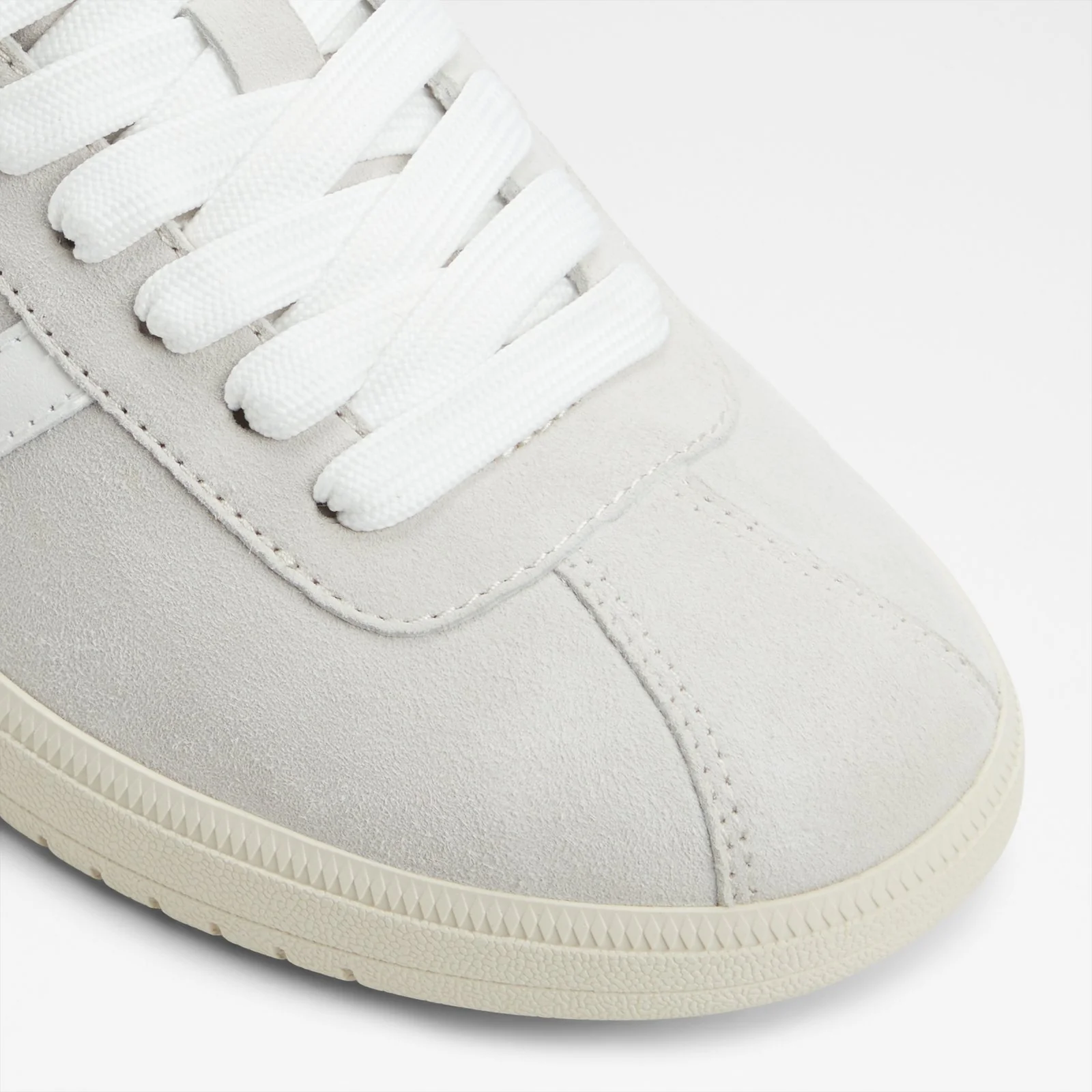 Chicsneaker - Image 6