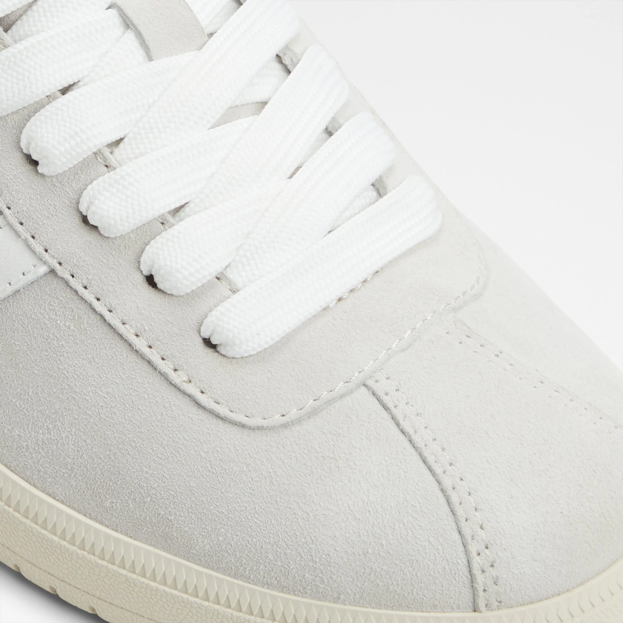 Chicsneaker - Image 8