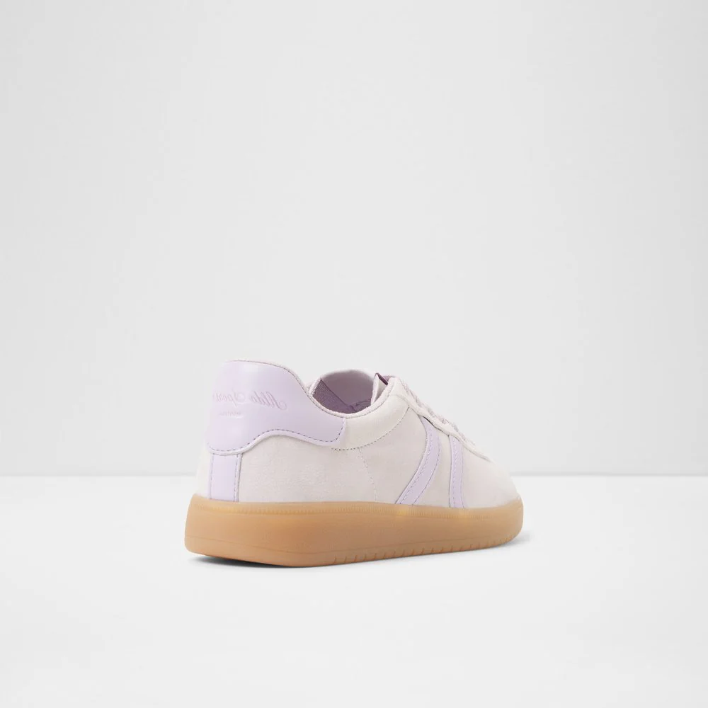 Chicsneaker - Image 3