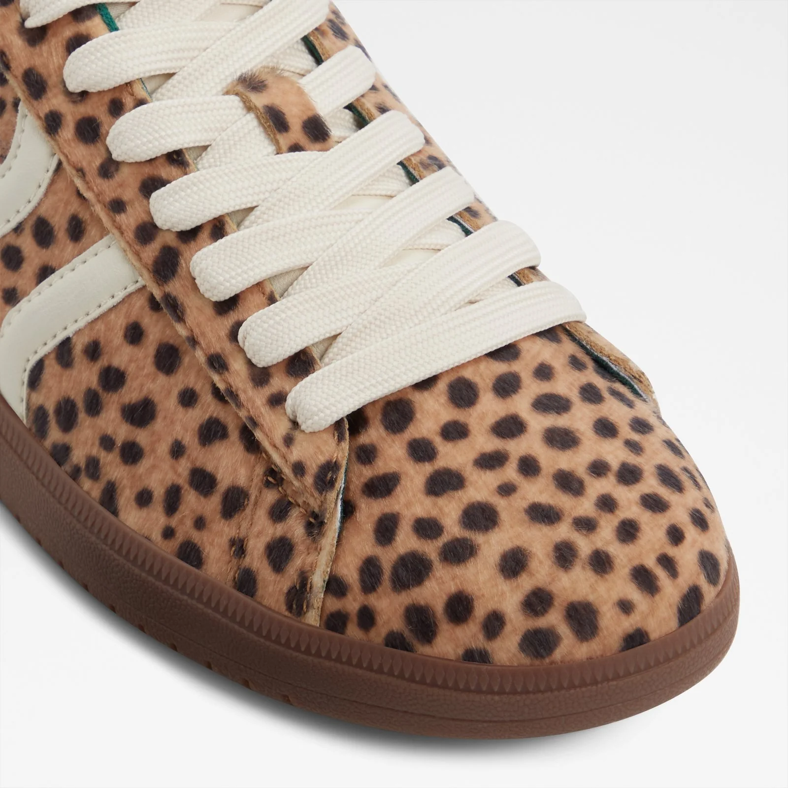 Chicsneaker2 - Image 6