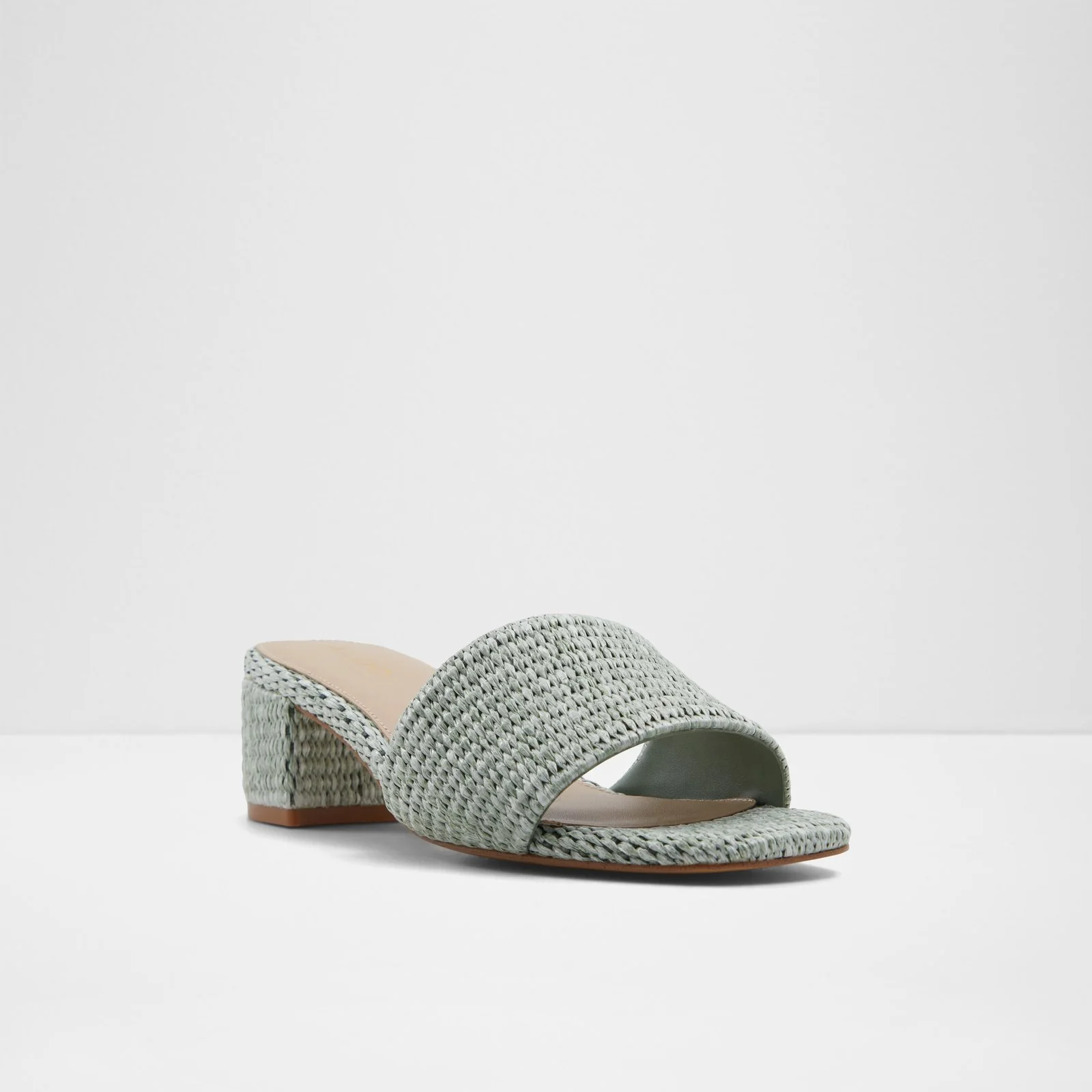 Claudina - Image 5