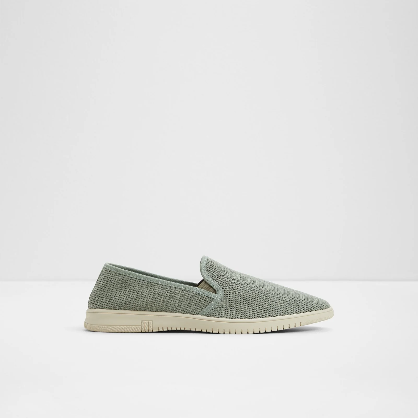 Coastbreeze - Image 2