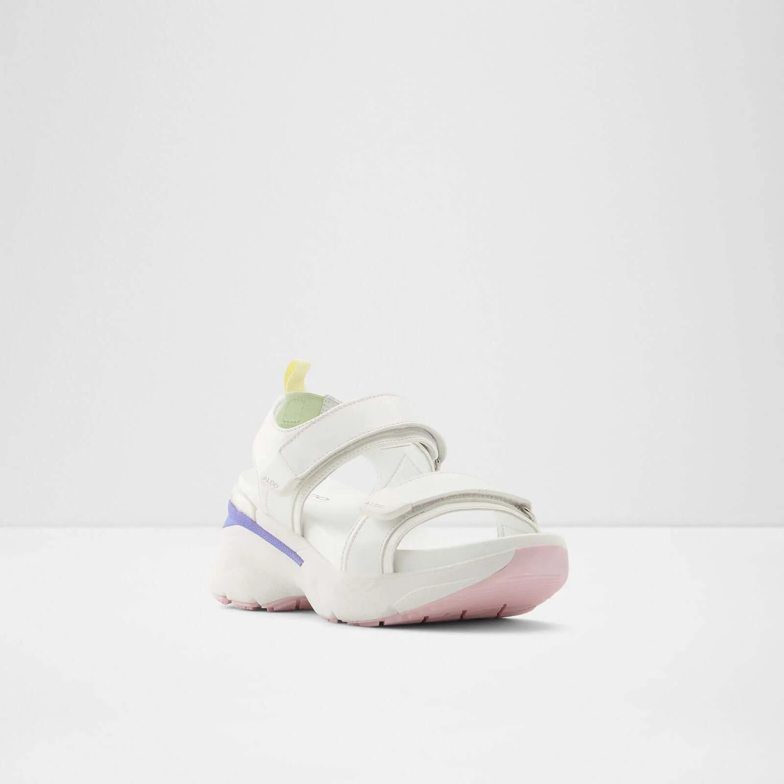Colbie - Image 5