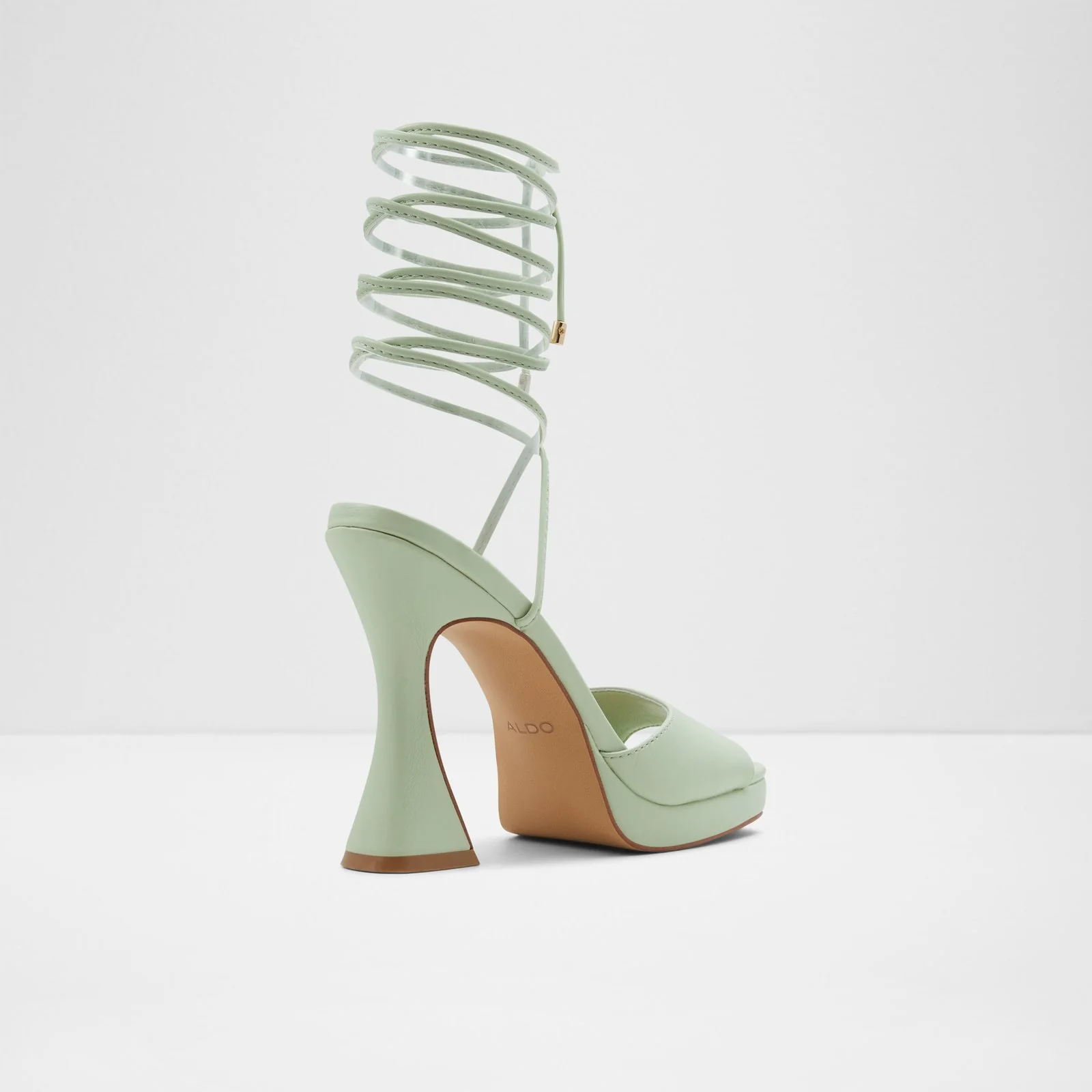 Daphnee - Image 3