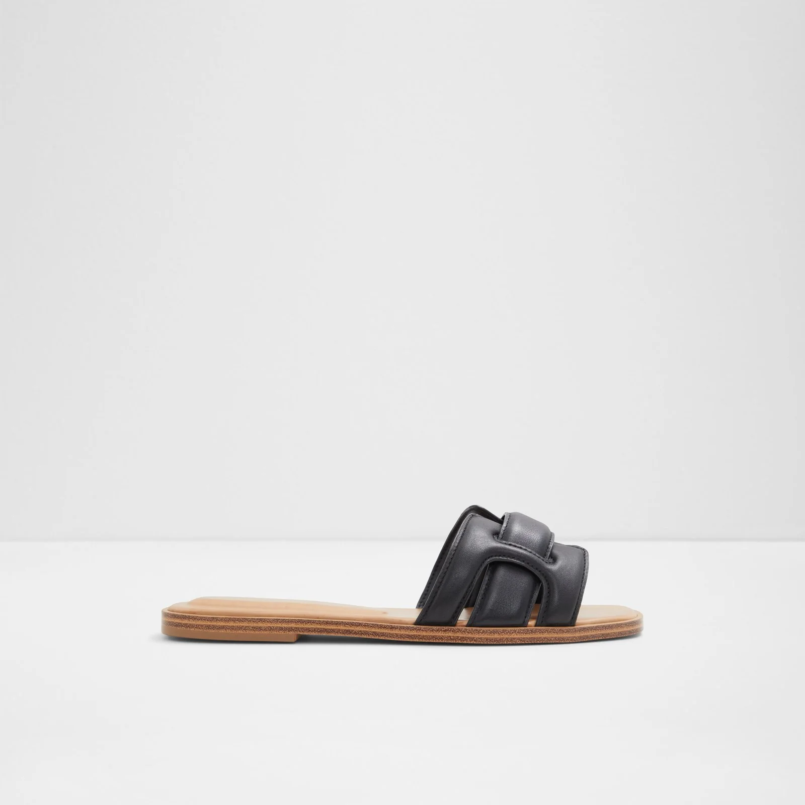 Elenaa - Image 9