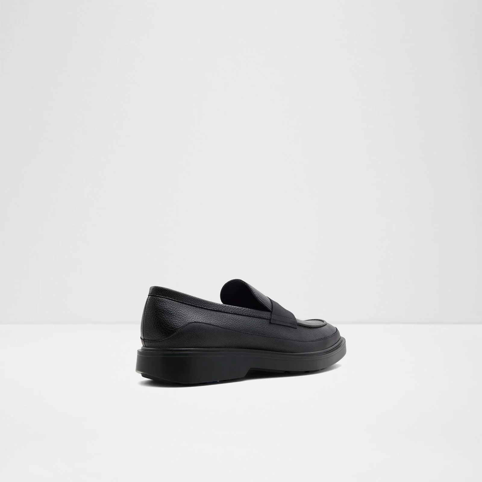 Eliot - Image 3
