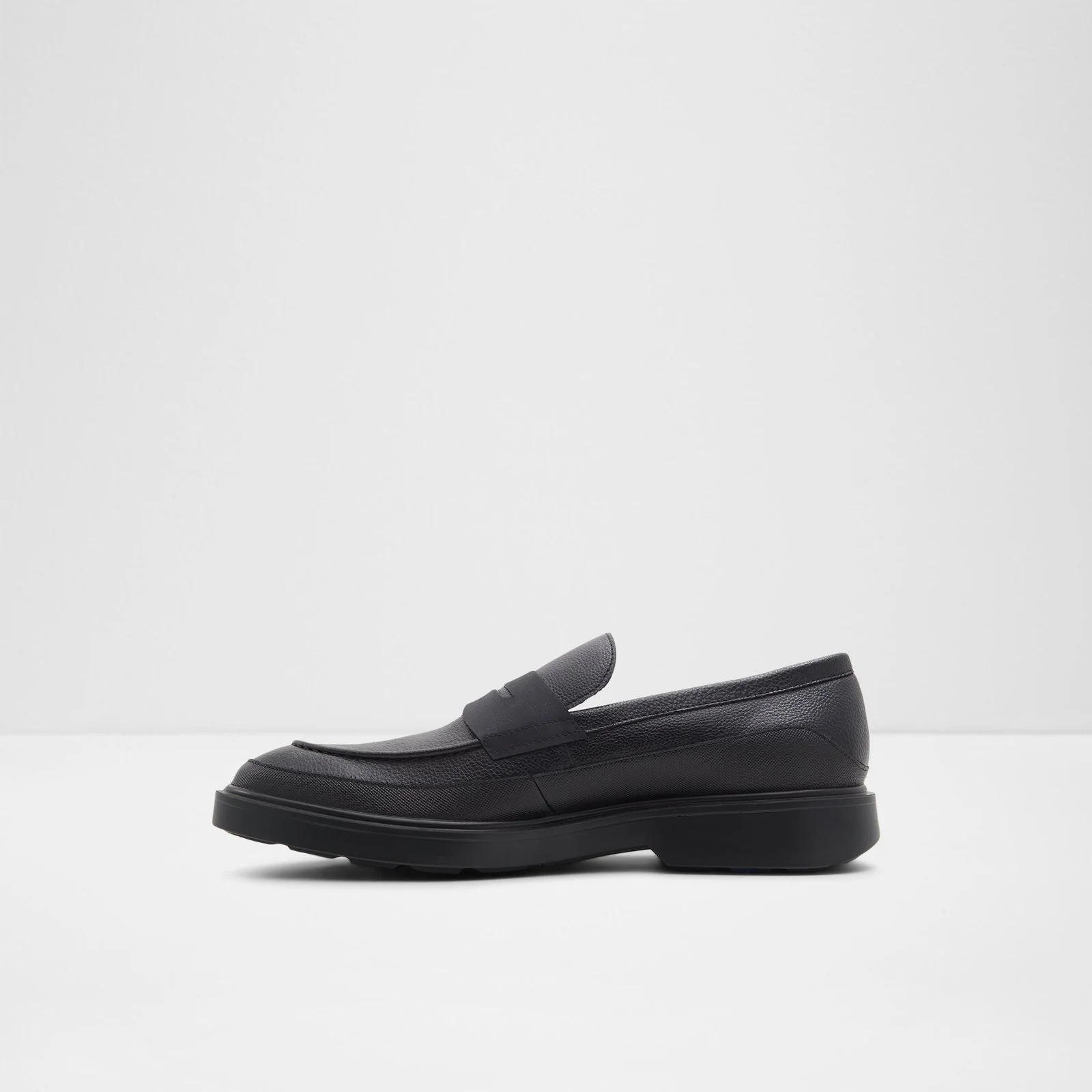 Eliot - Image 4
