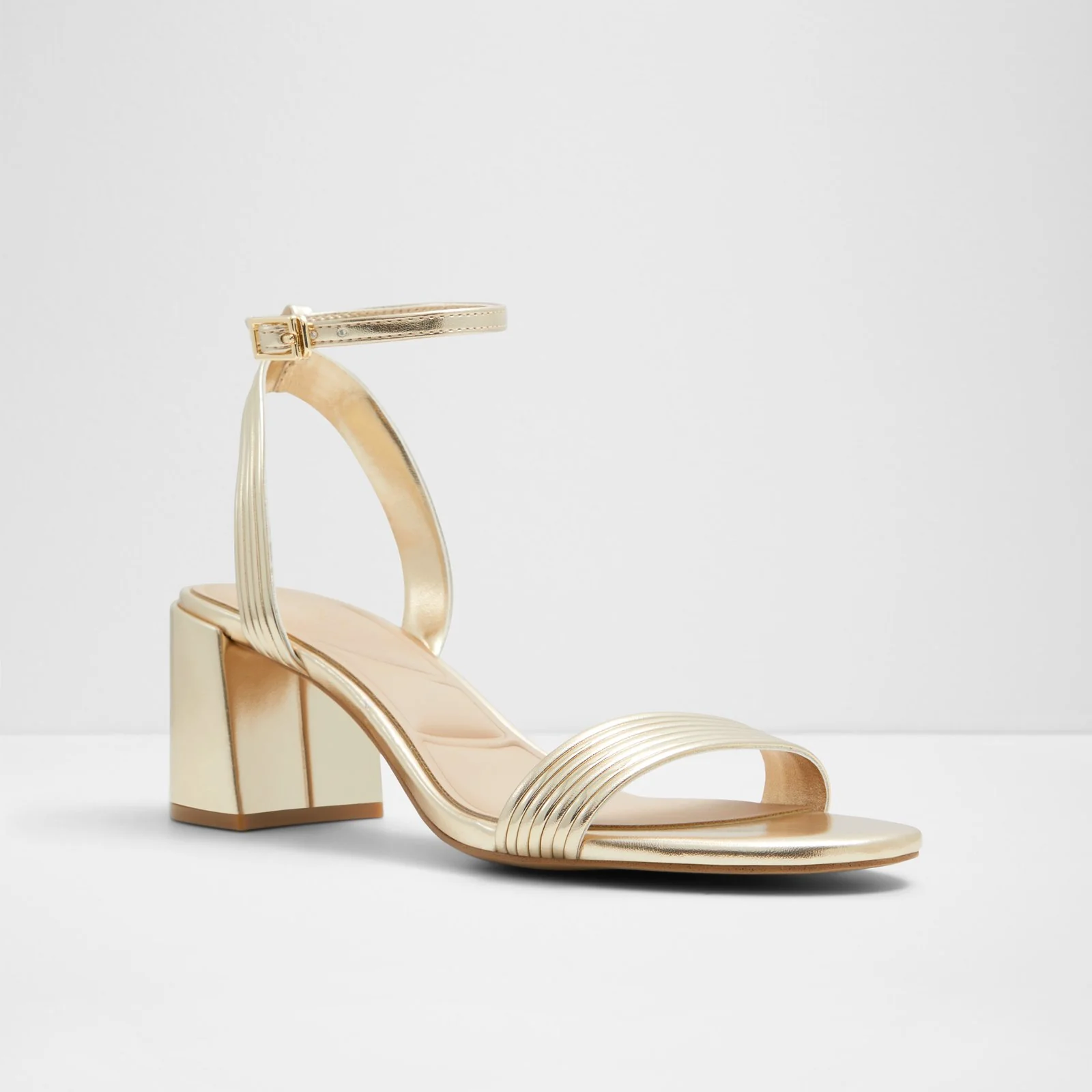 Emelda - Image 5