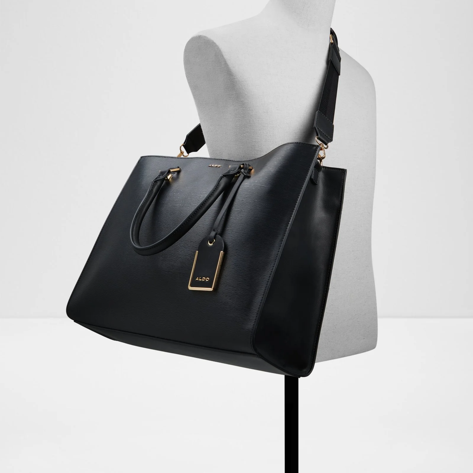 Emylia - Image 5