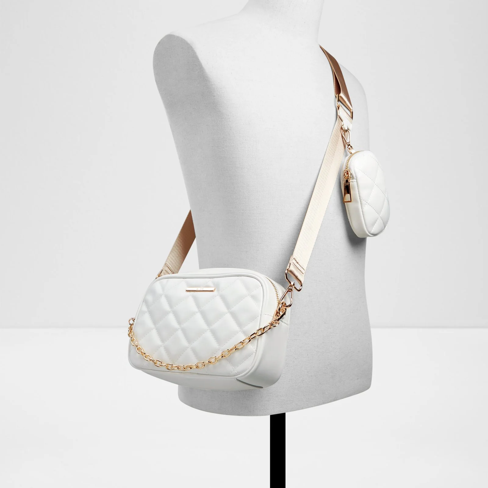 Evelia - Image 5