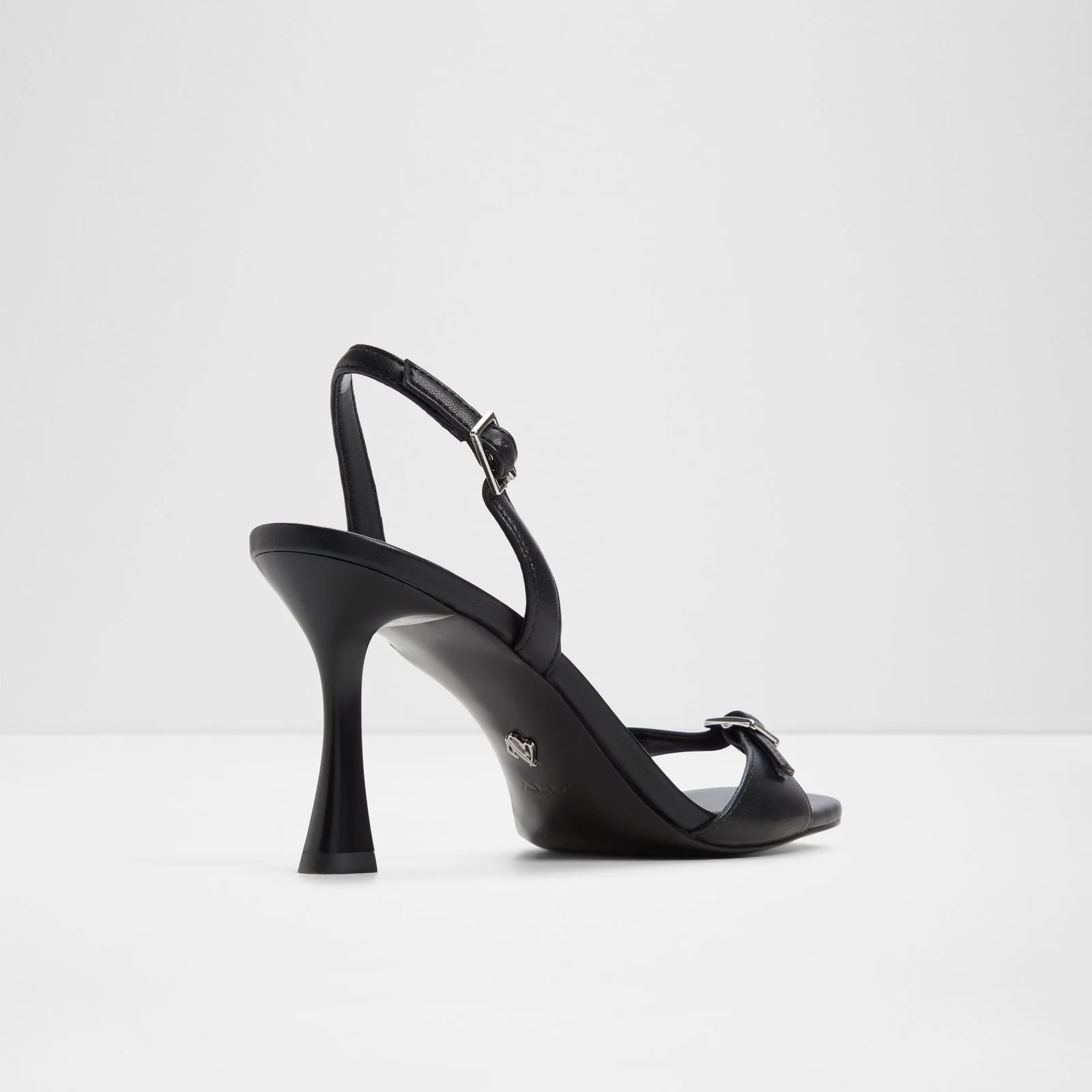 Farlie - Image 3