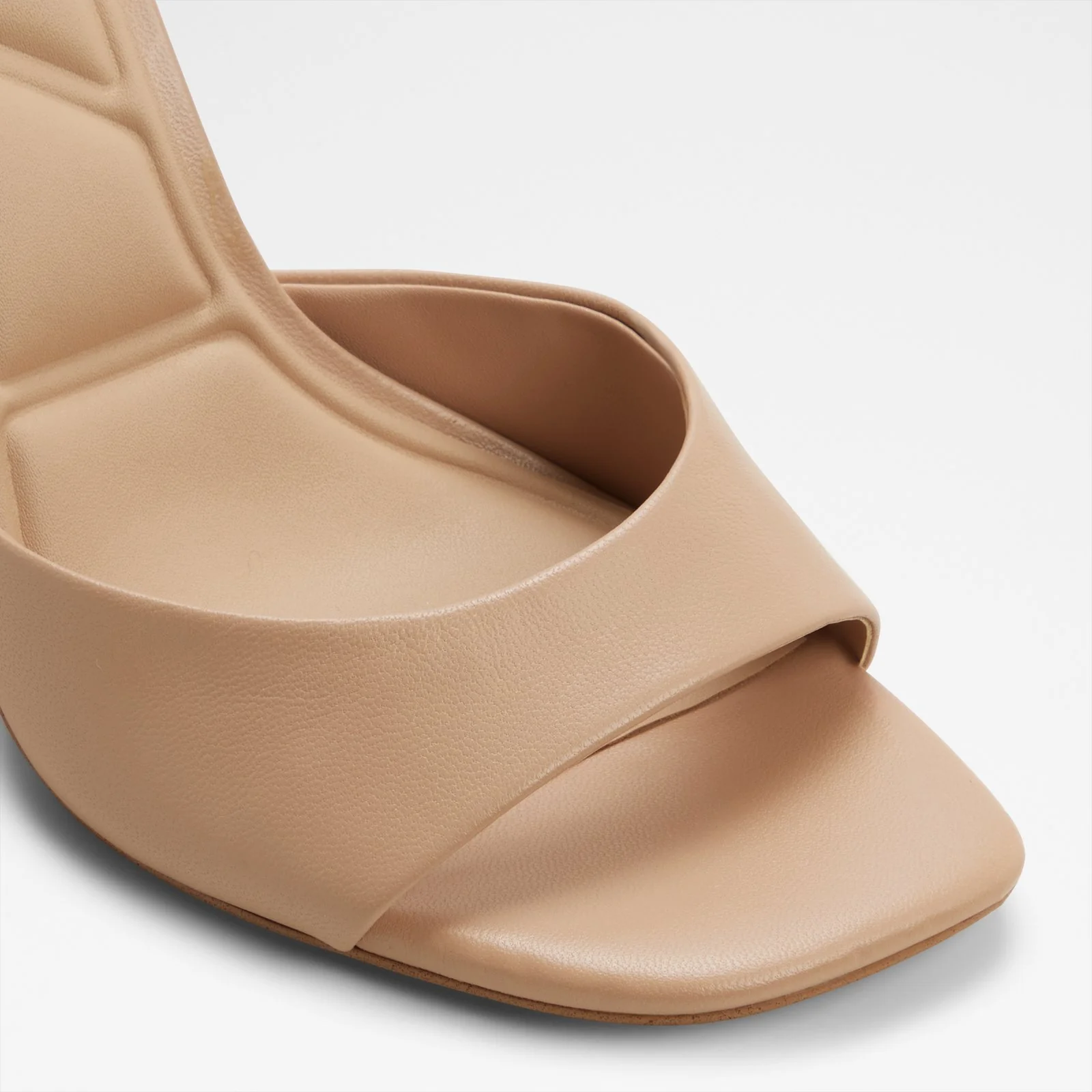 Florianna - Image 6