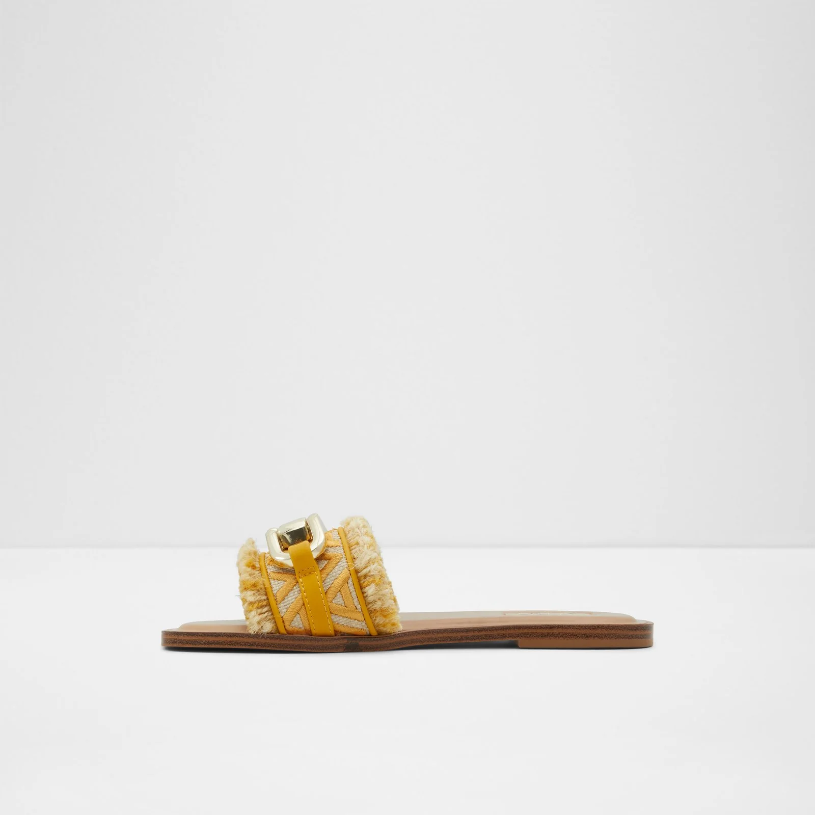 Fringie - Image 4