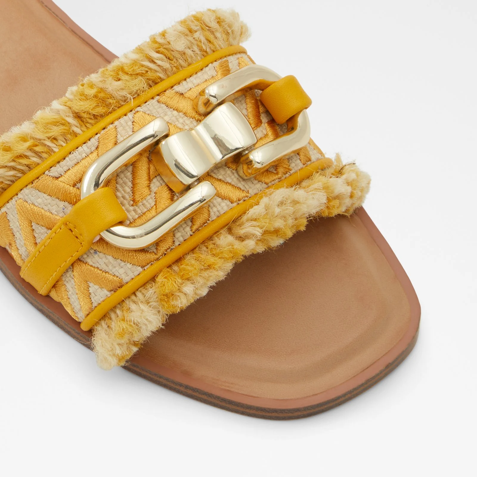 Fringie - Image 6