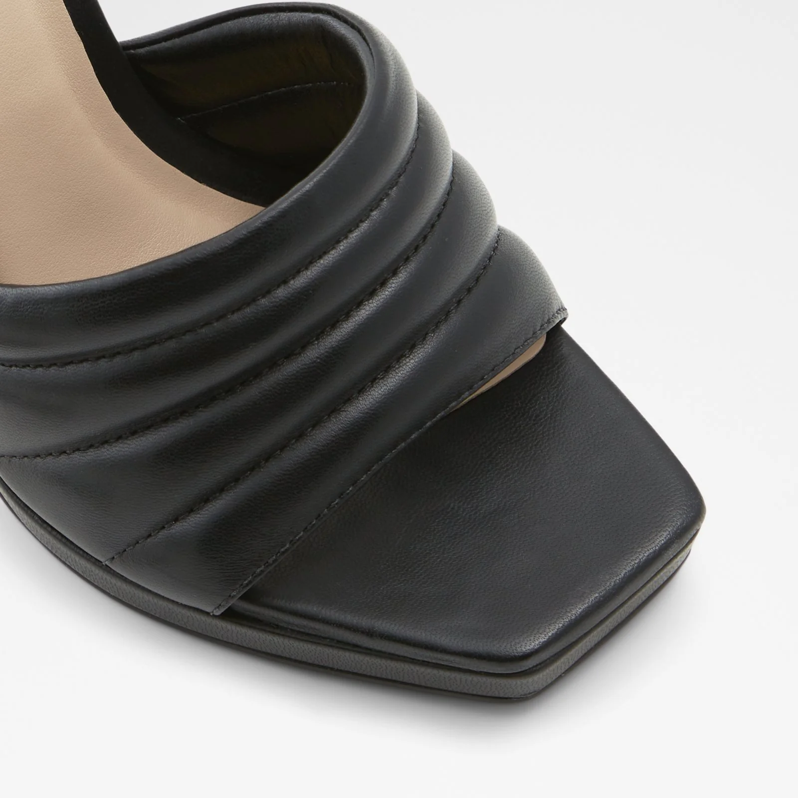 Gennia - Image 6