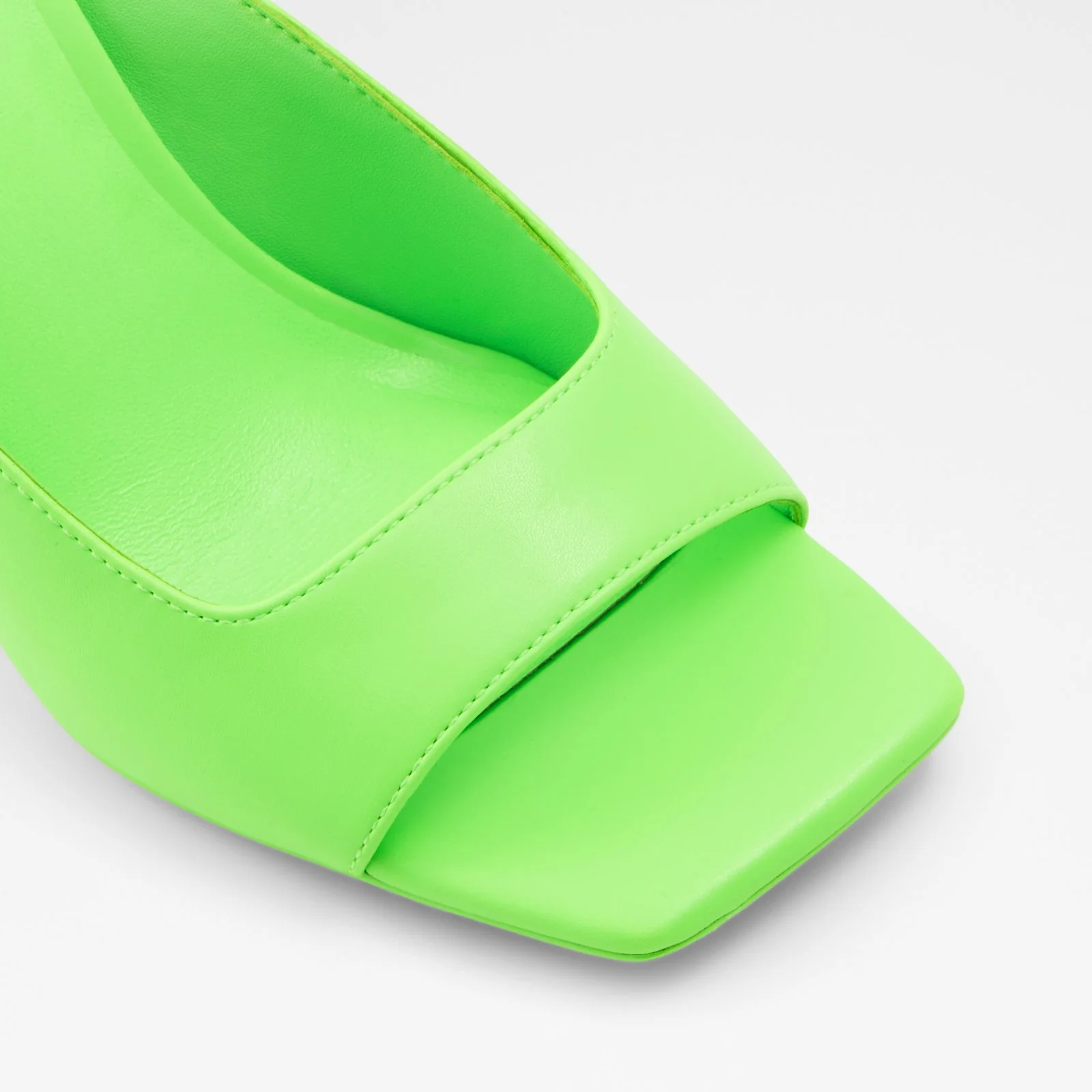 Gianina - Image 6
