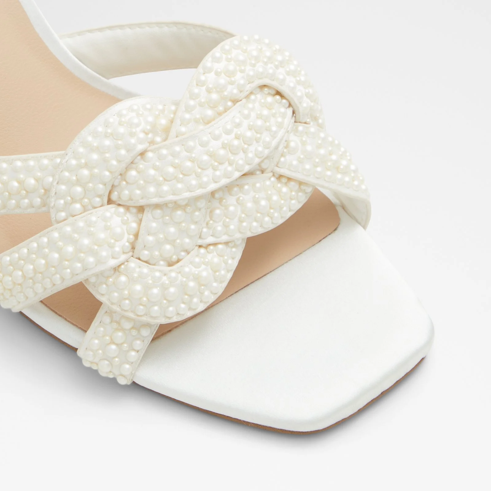 Grandly - Image 6