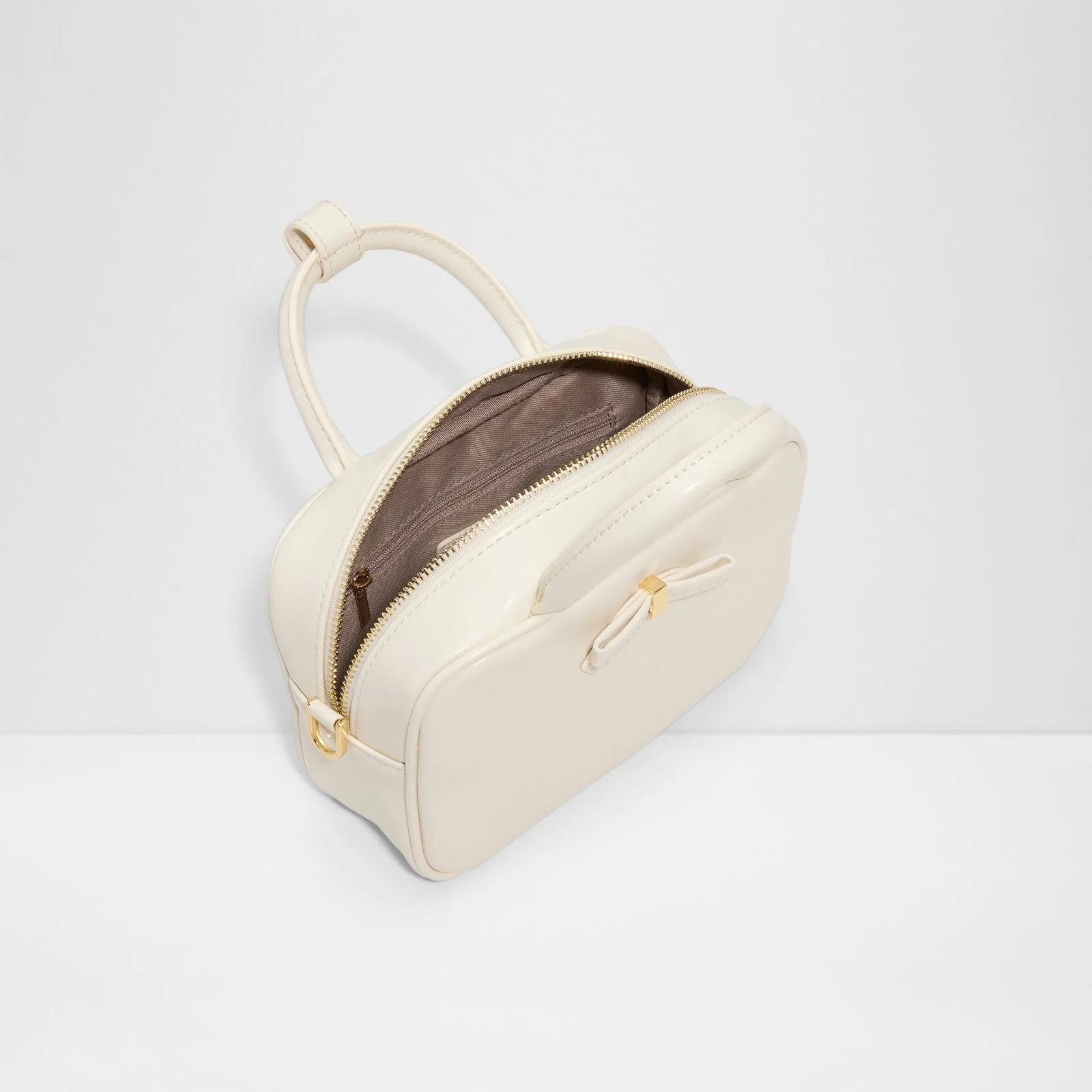 Haliey - Image 4