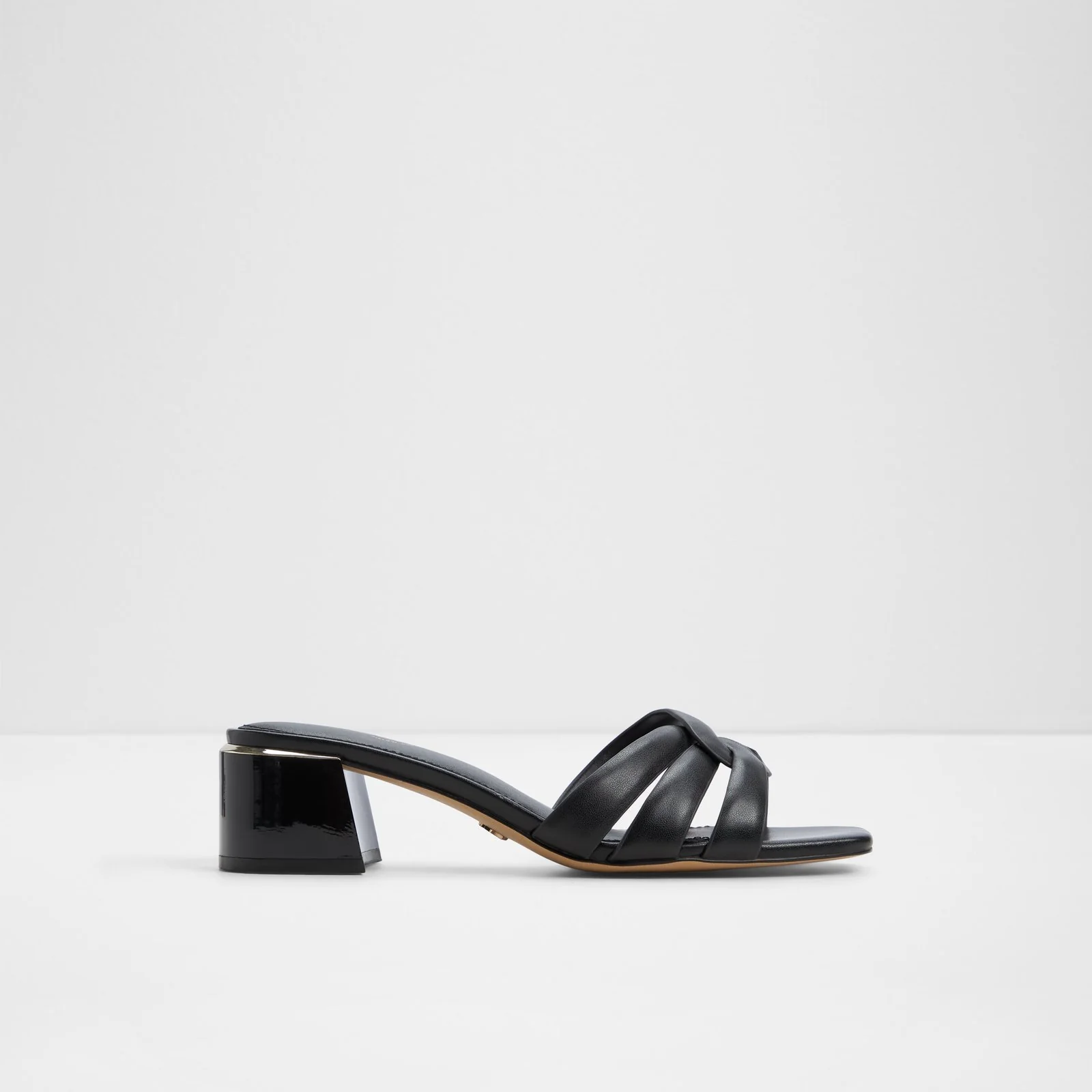 Hanne - Image 2