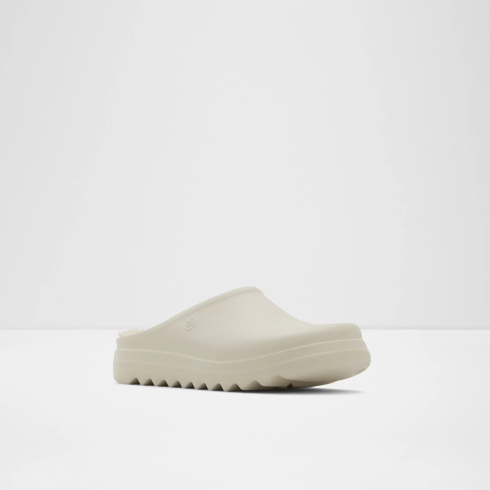 Inout - Image 5