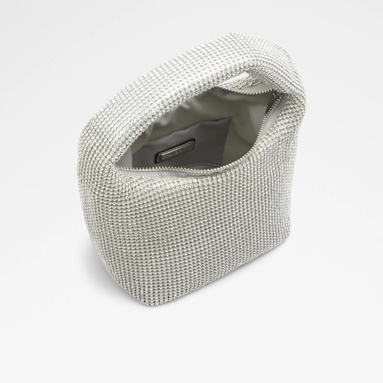 Ishana - Image 5
