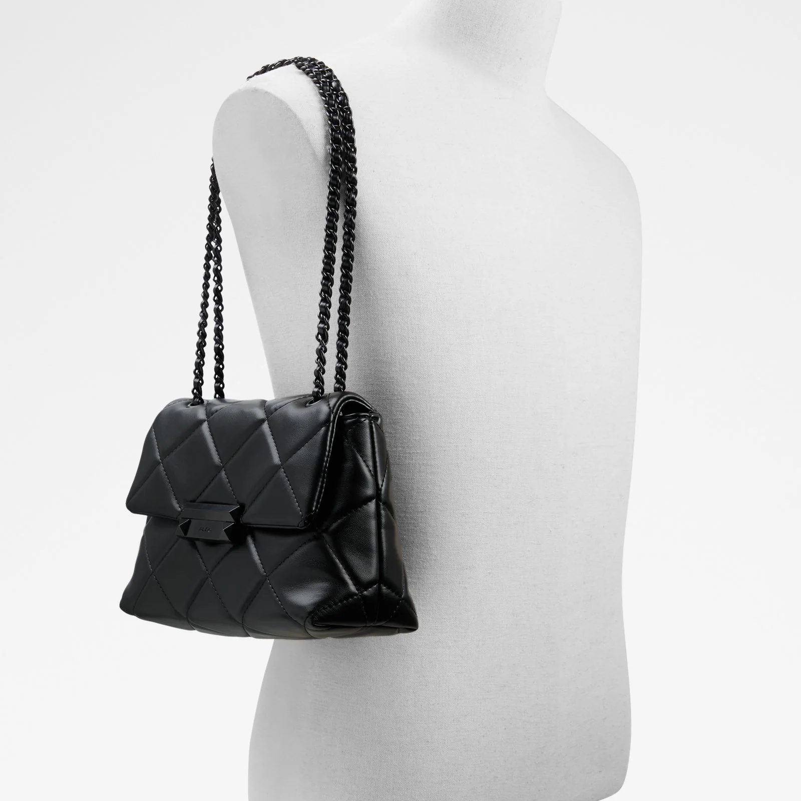 Krystel - Image 5