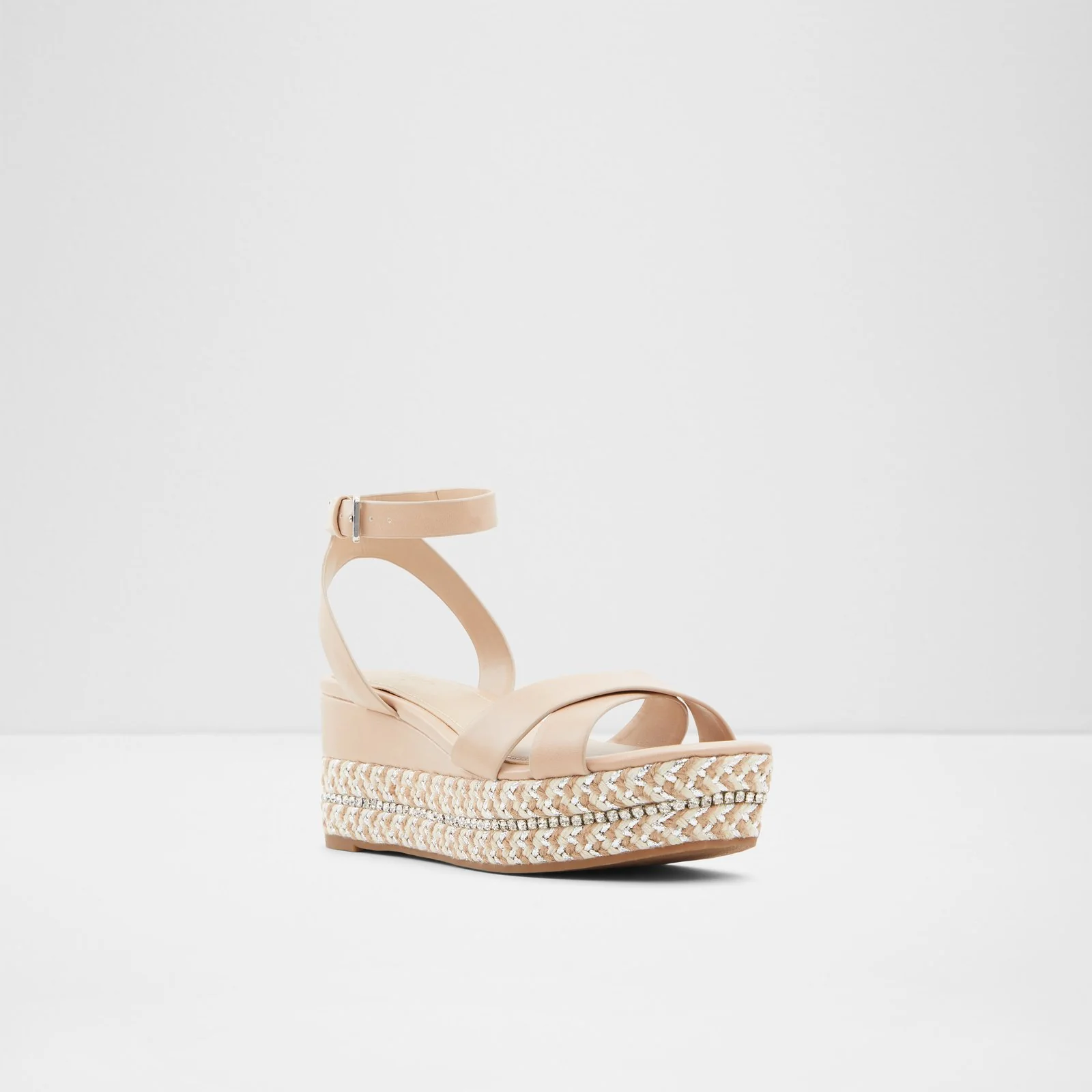 Launia - Image 5