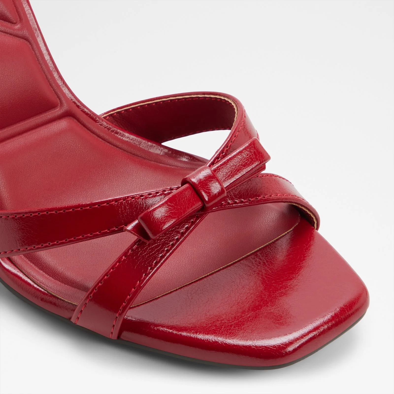 Leesia - Image 6