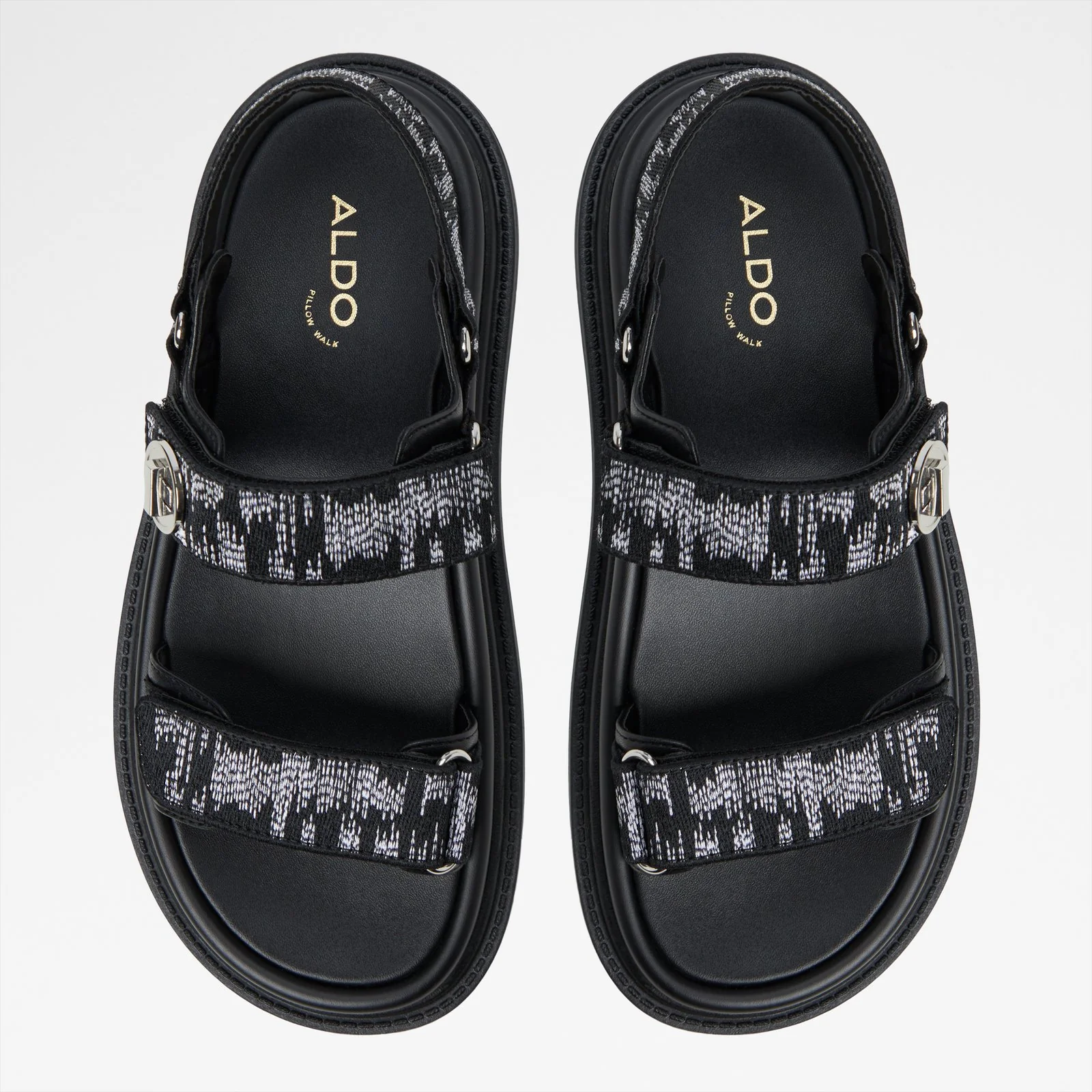 Linette - Image 7
