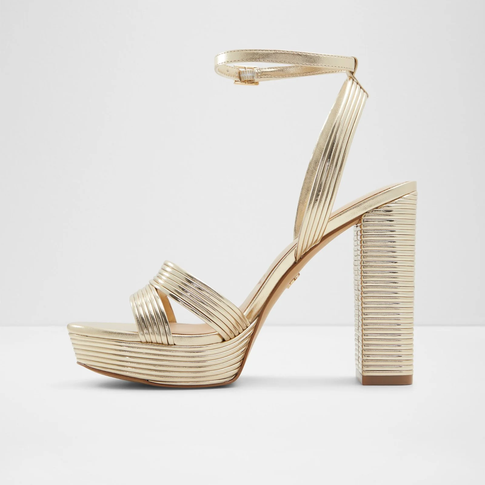 Maelis - Image 4