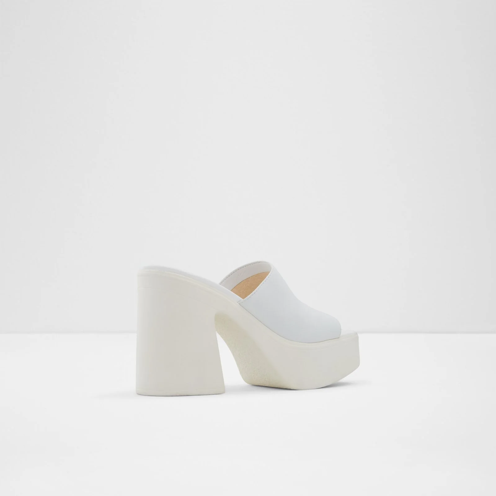 Melcee - Image 3