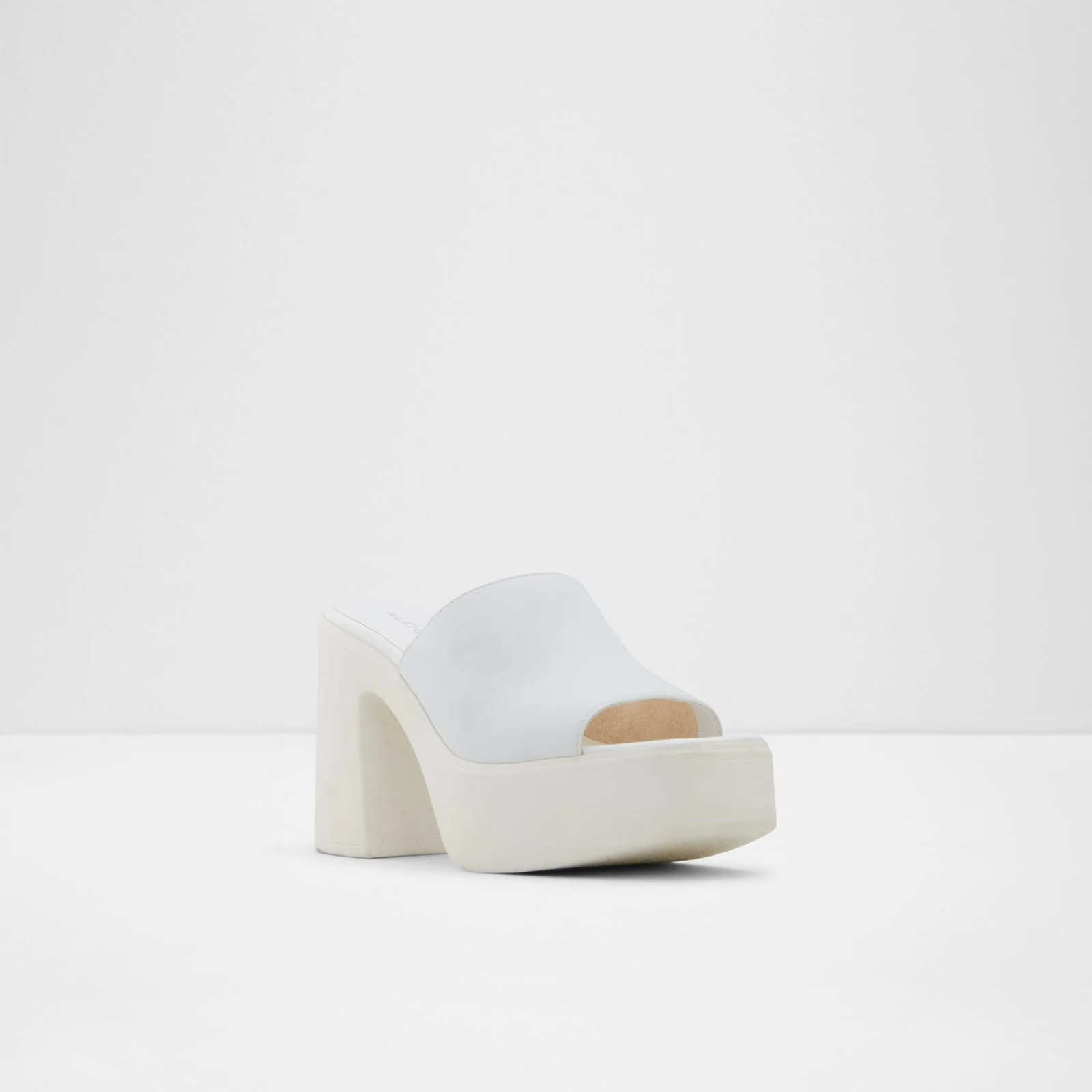 Melcee - Image 5