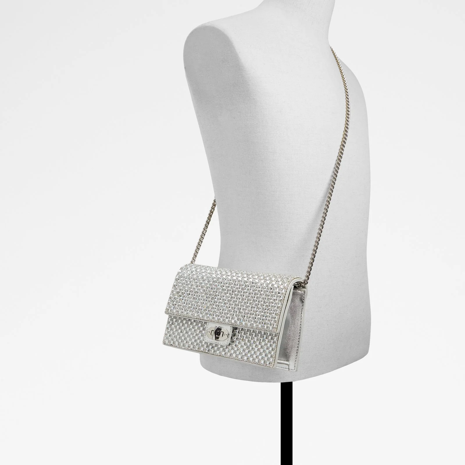 Meredith - Image 5