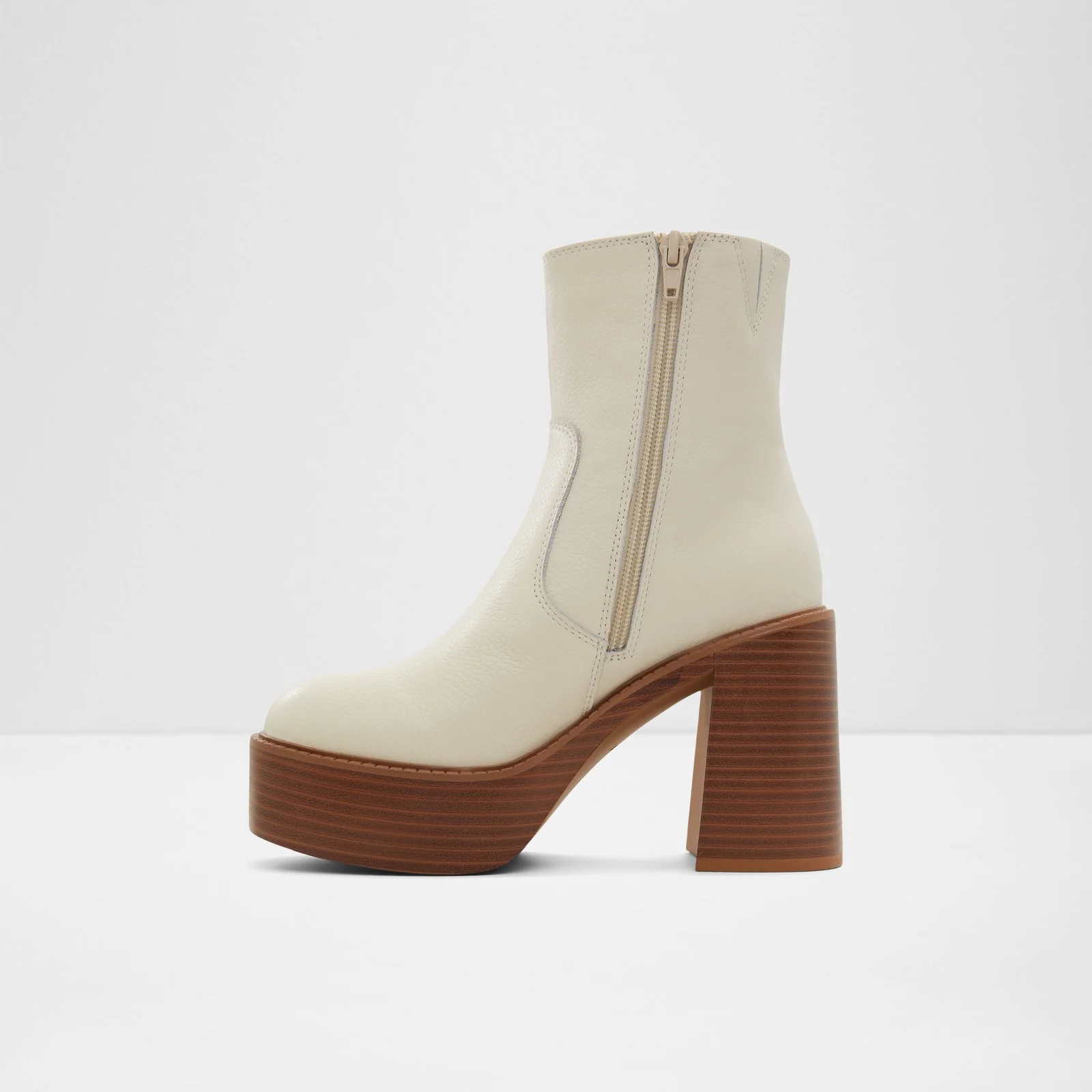 Myrelle - Image 4