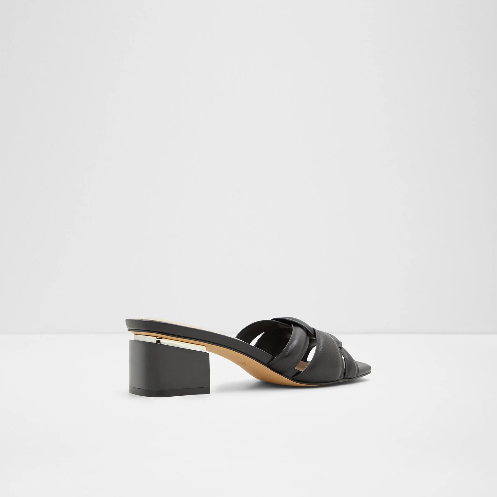Najla - Image 3