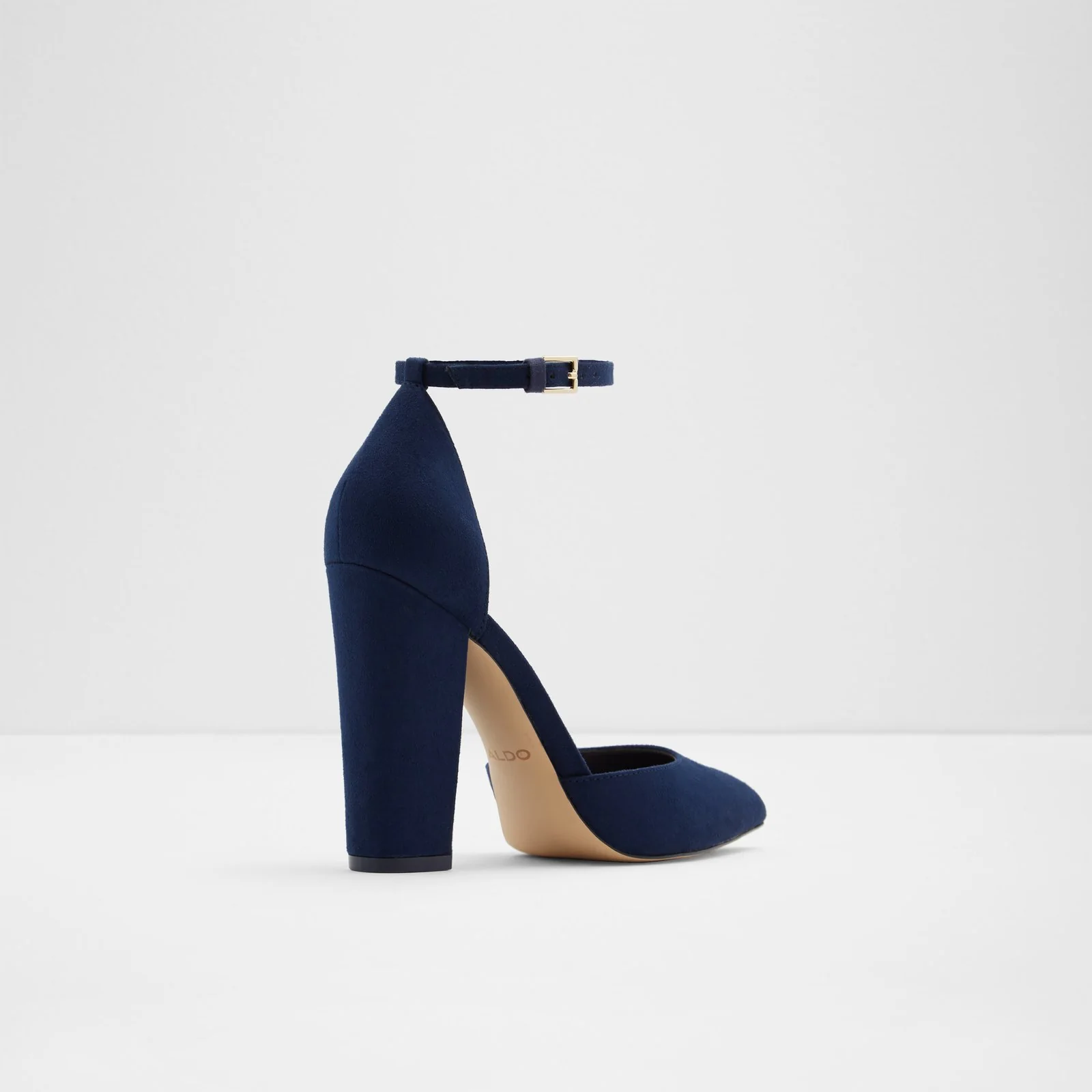 Nicholes - Image 3