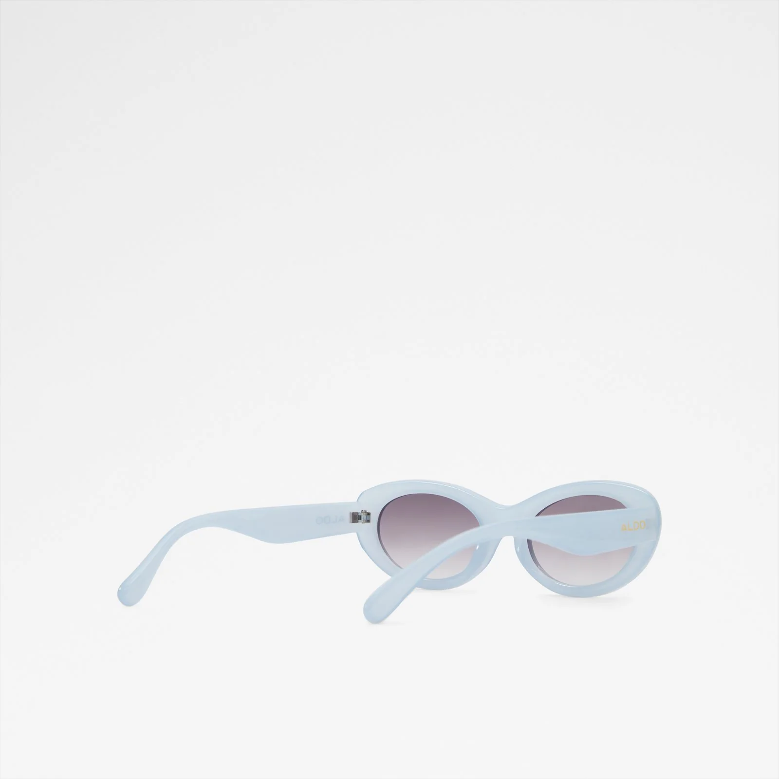 Ondine - Image 4