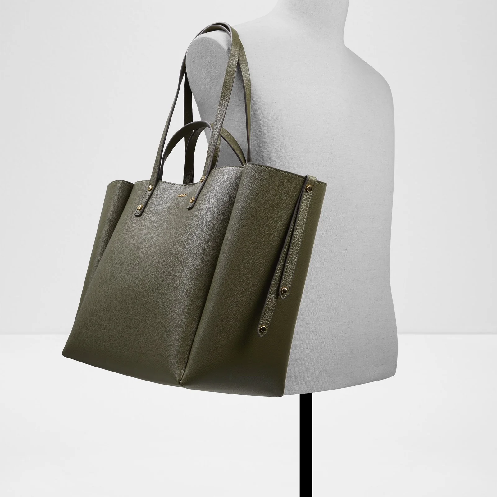 Raphaela - Image 5
