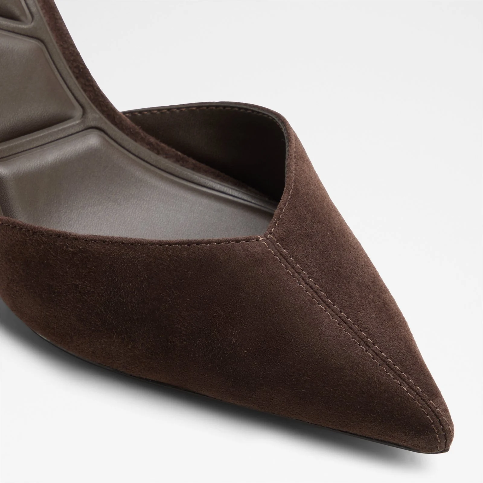Re-olivia - Image 6