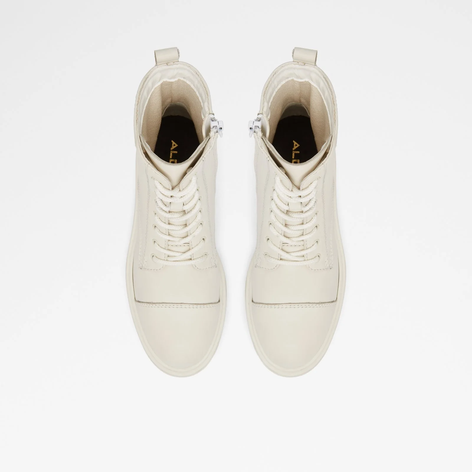 Reilly - Image 7