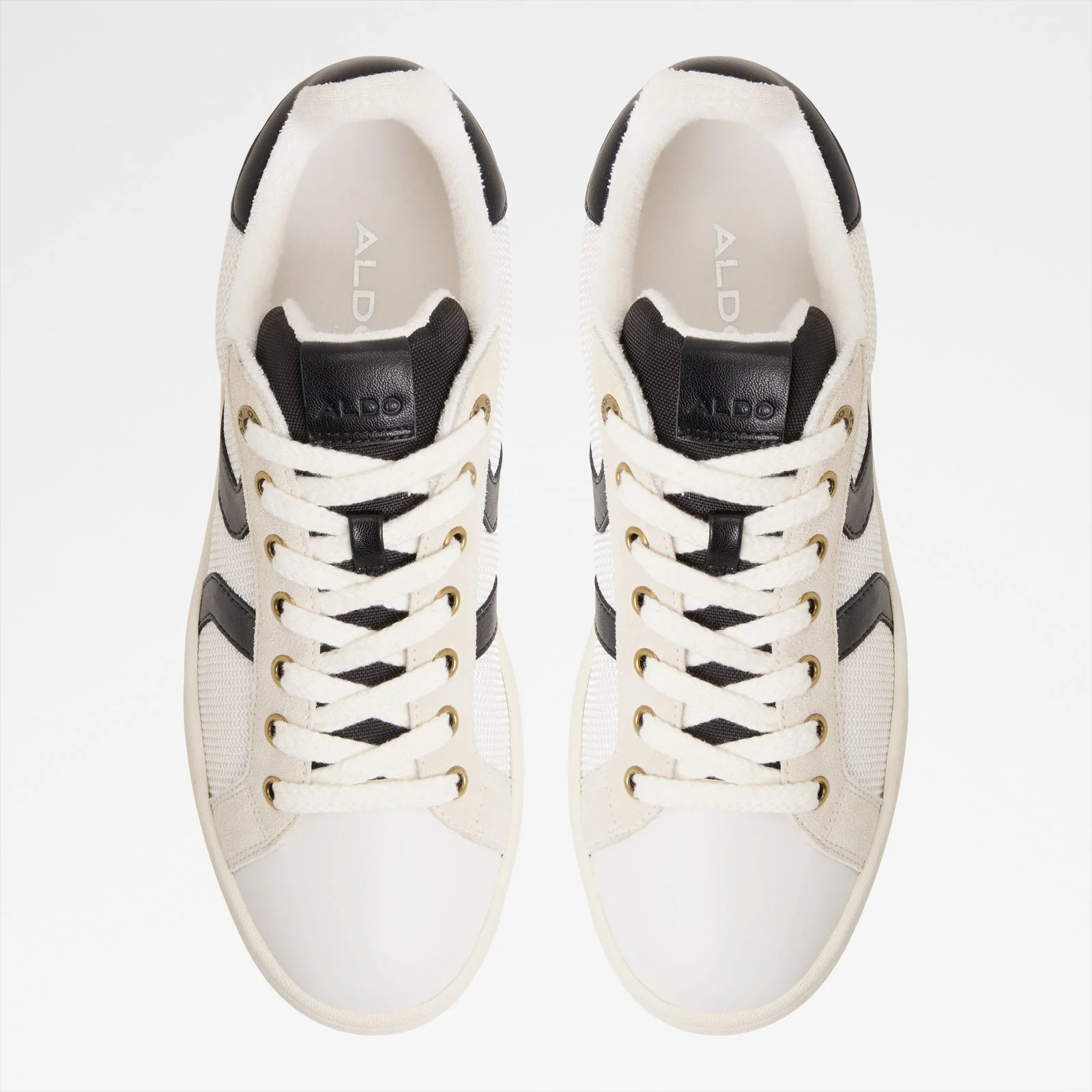 Retrokicks - Image 7