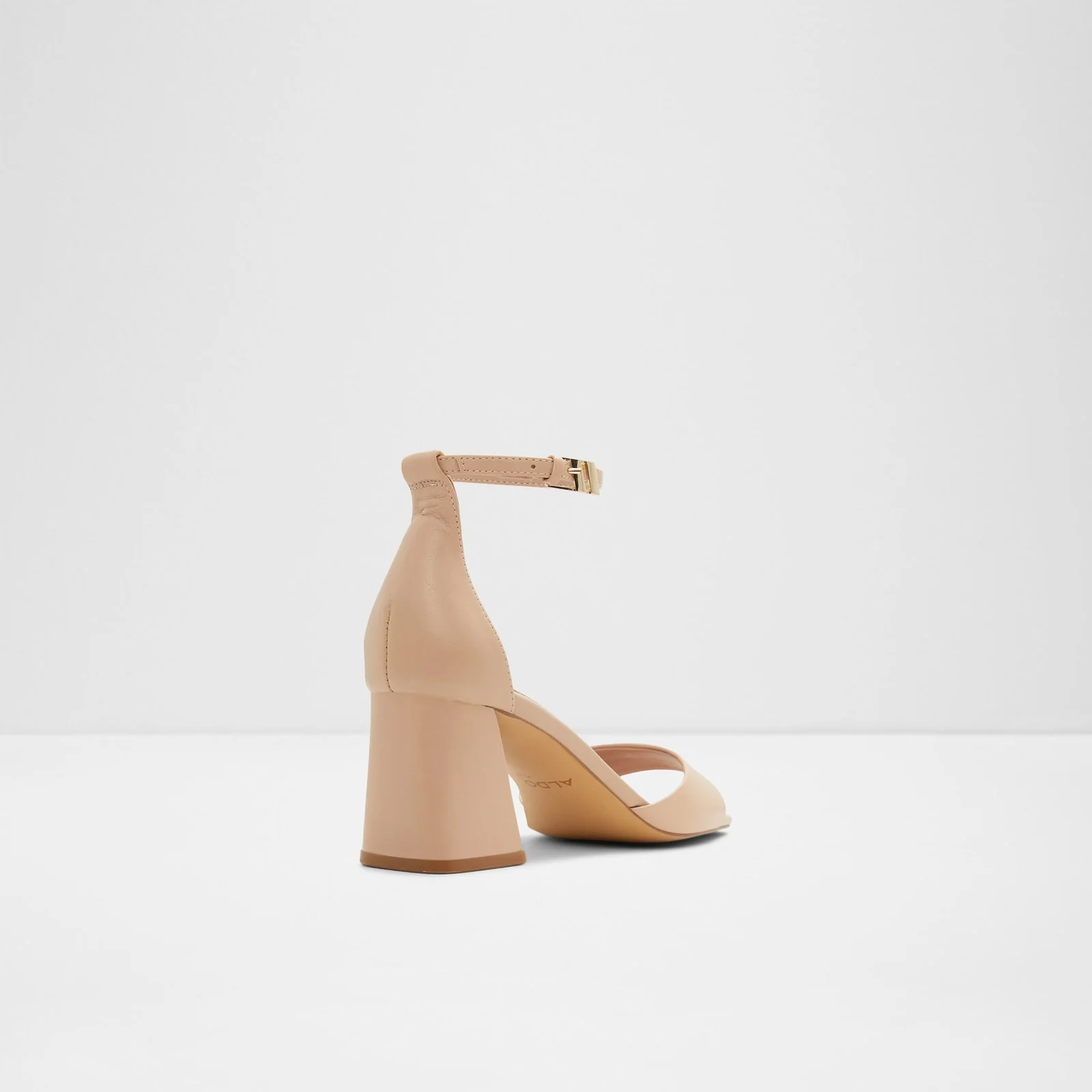 Safdie - Image 3